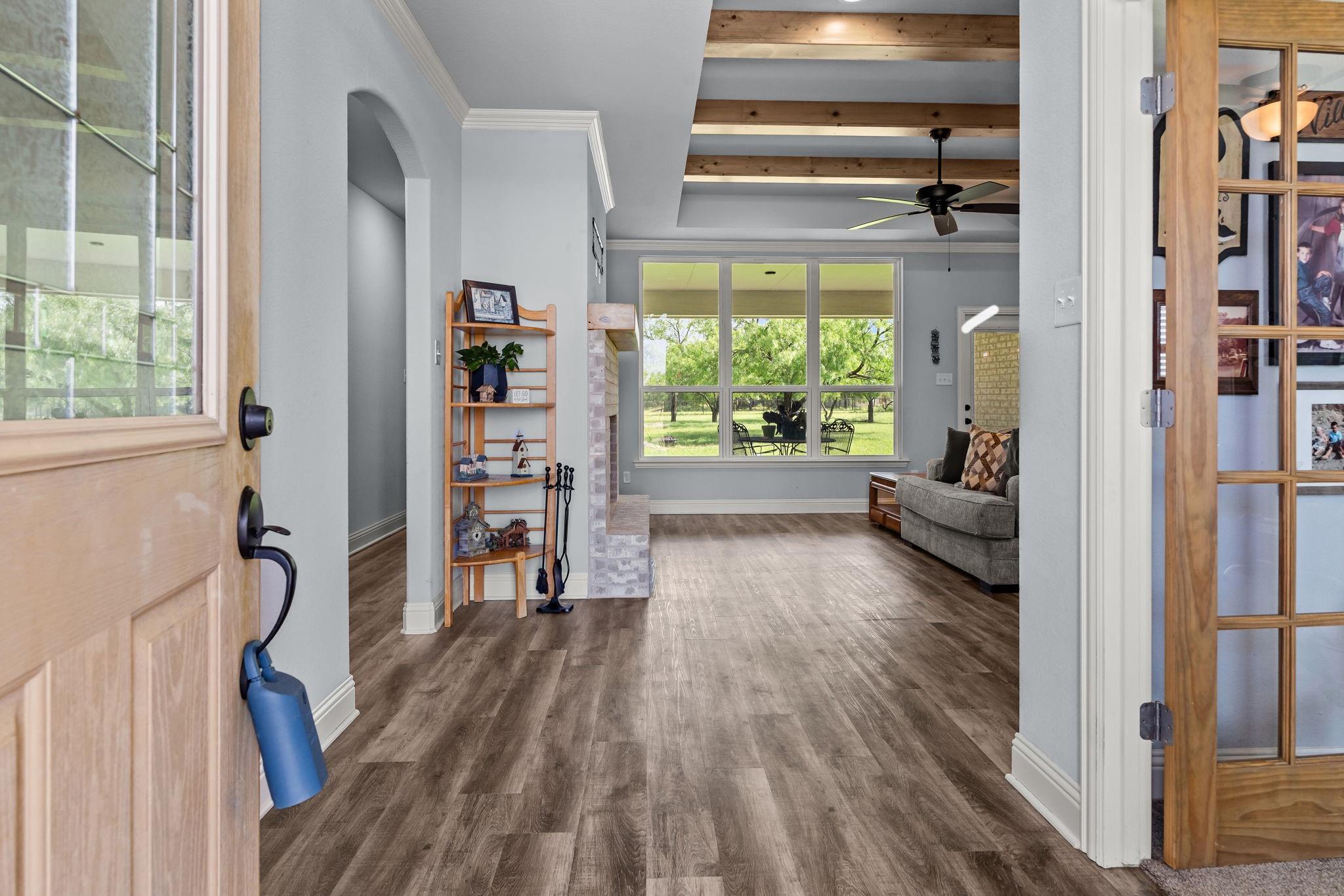 property viewer photo 11