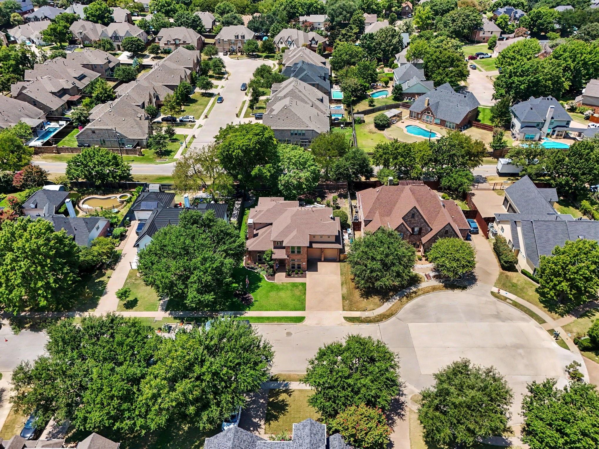 main property photo 24