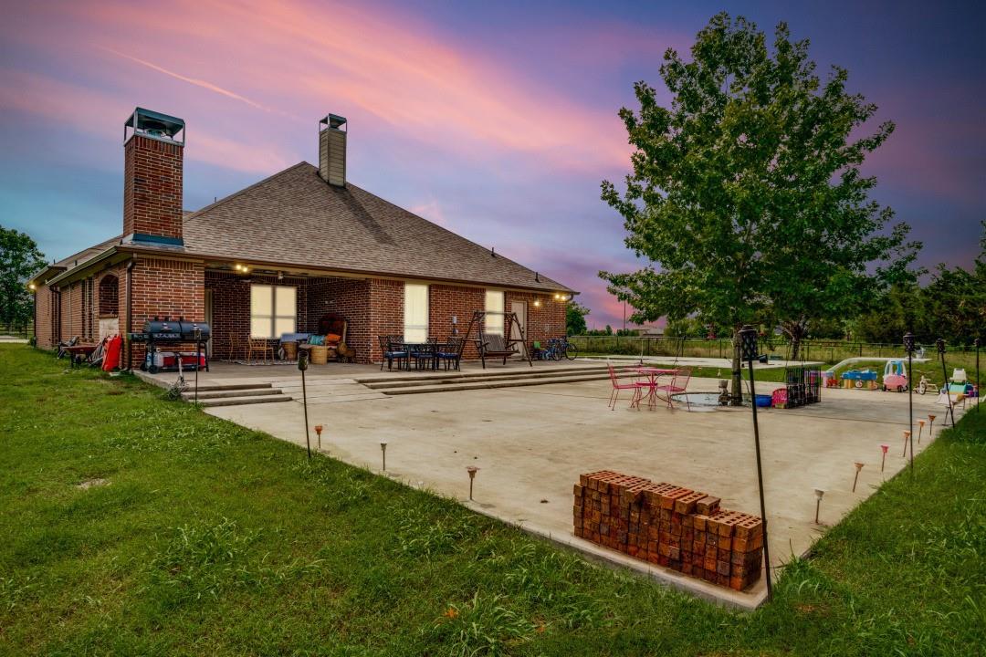 main property photo 22