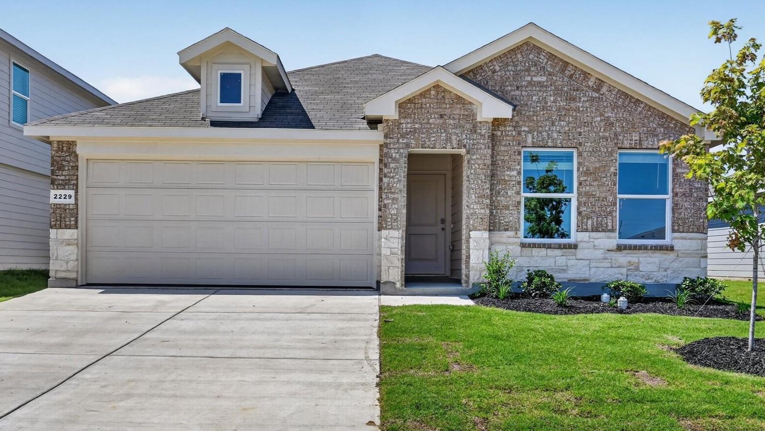 main property photo 0