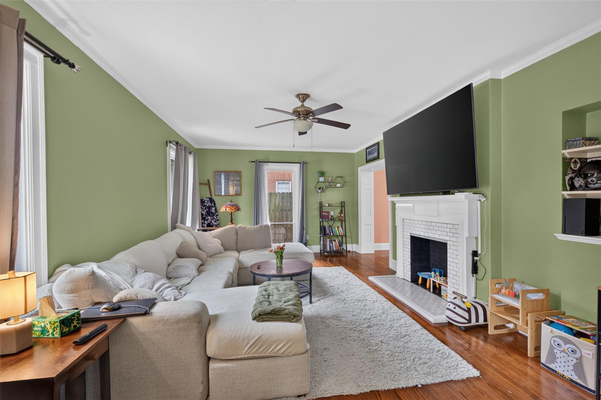 main property photo 3