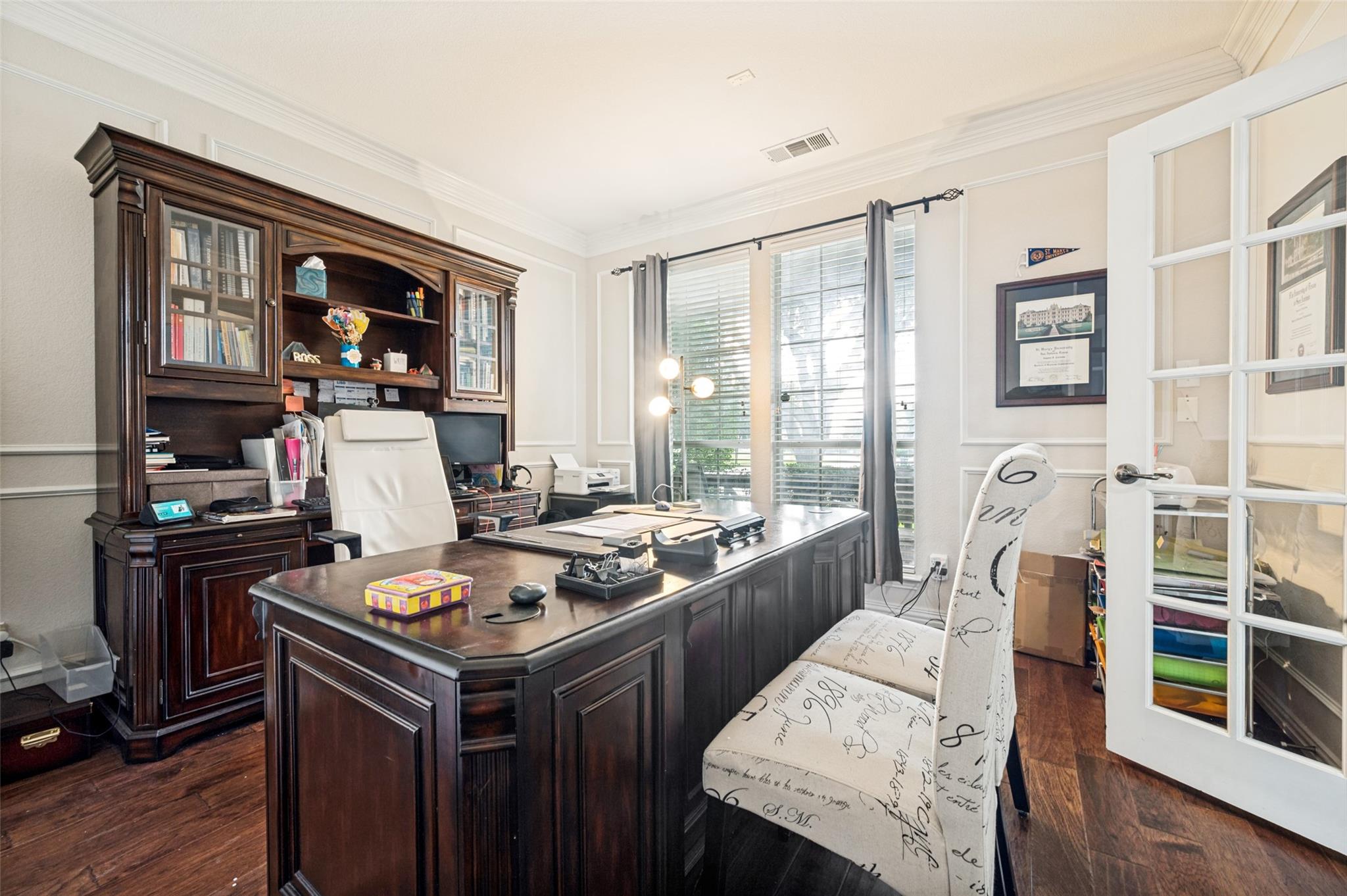 main property photo 5