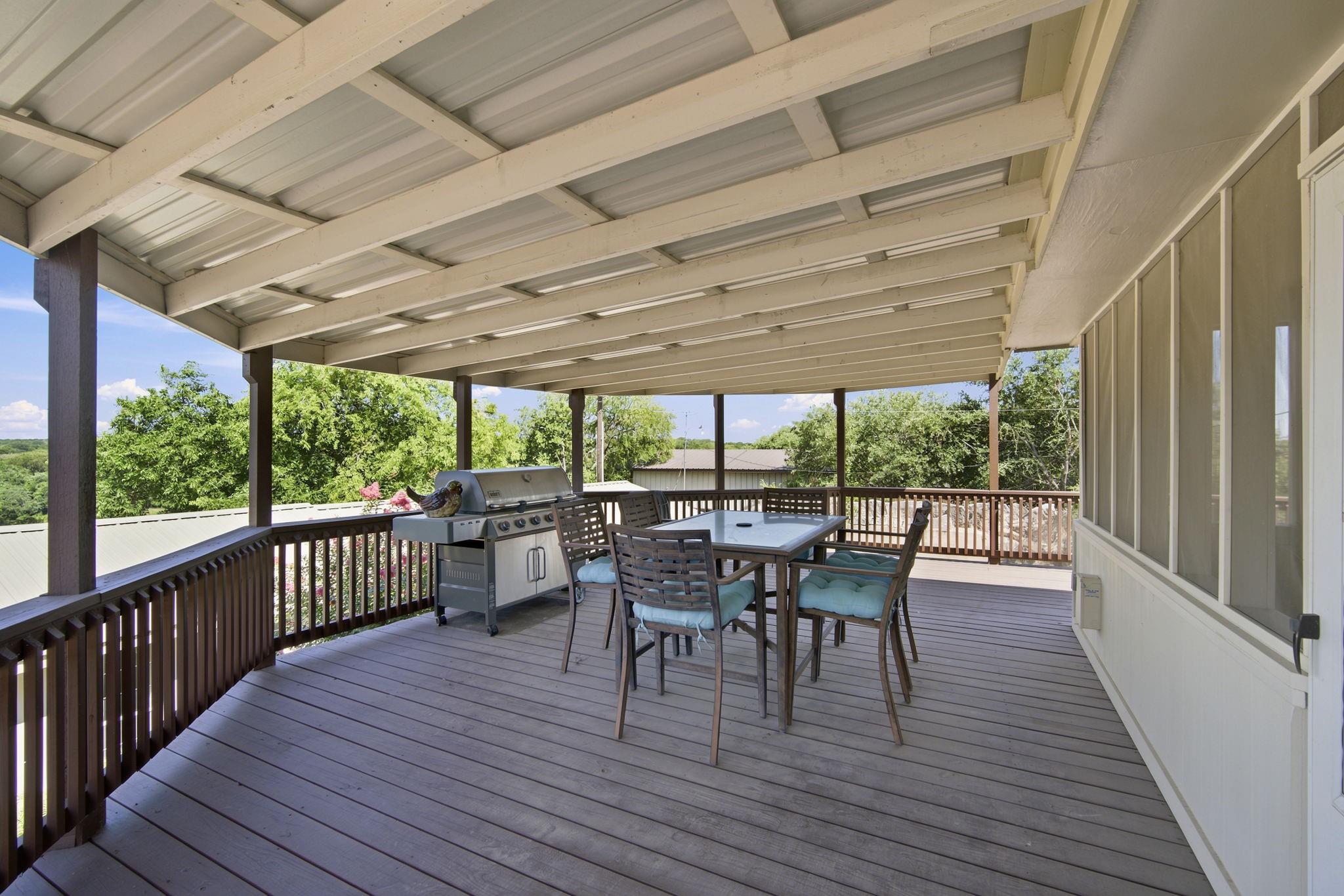 main property photo 35