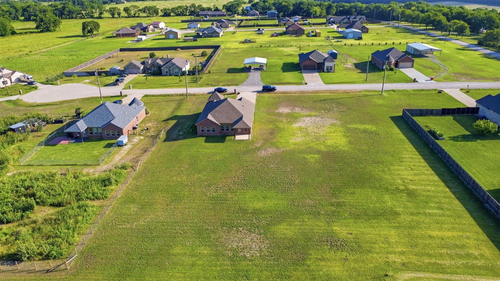 main property photo 21