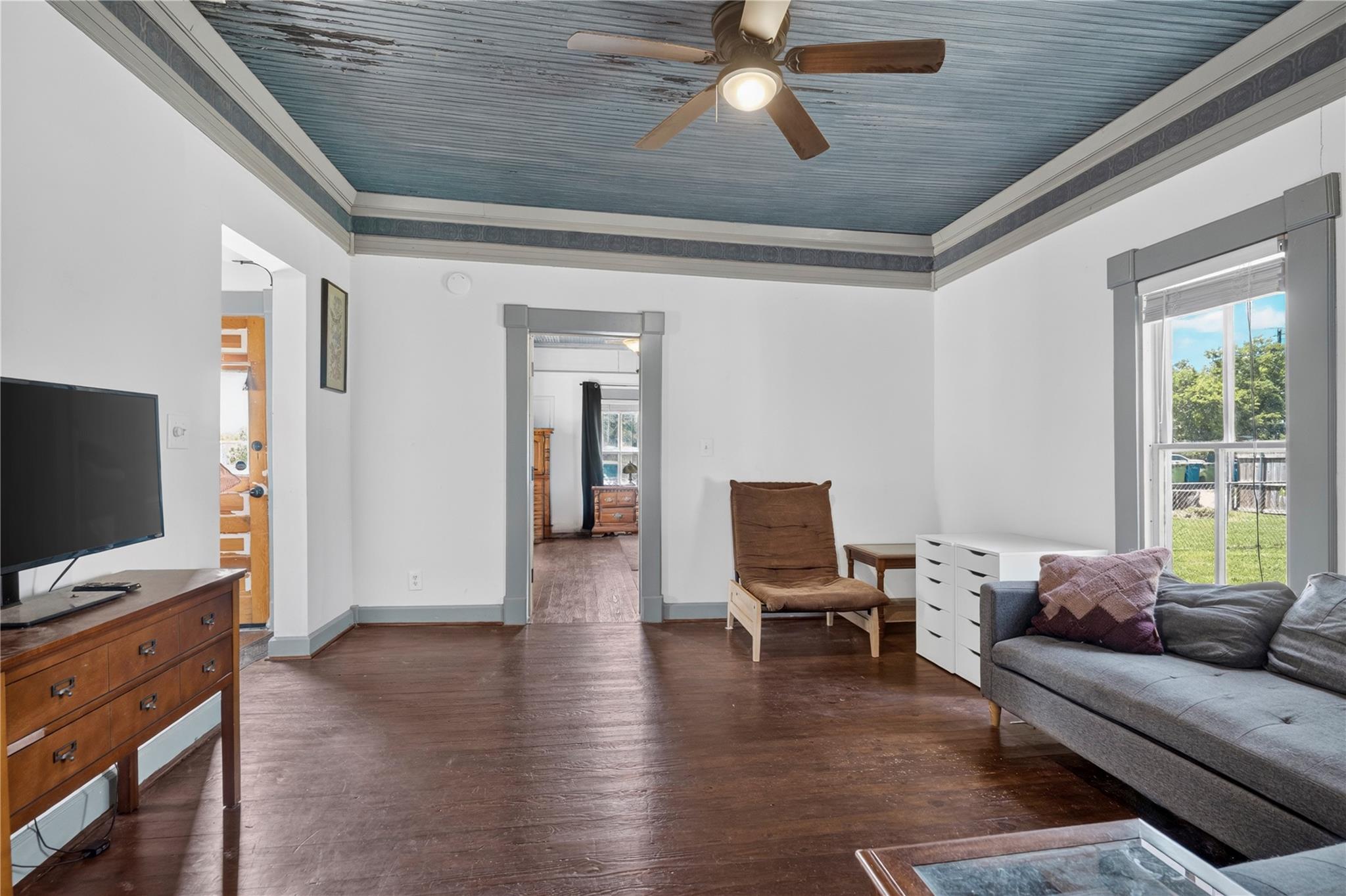 main property photo 5