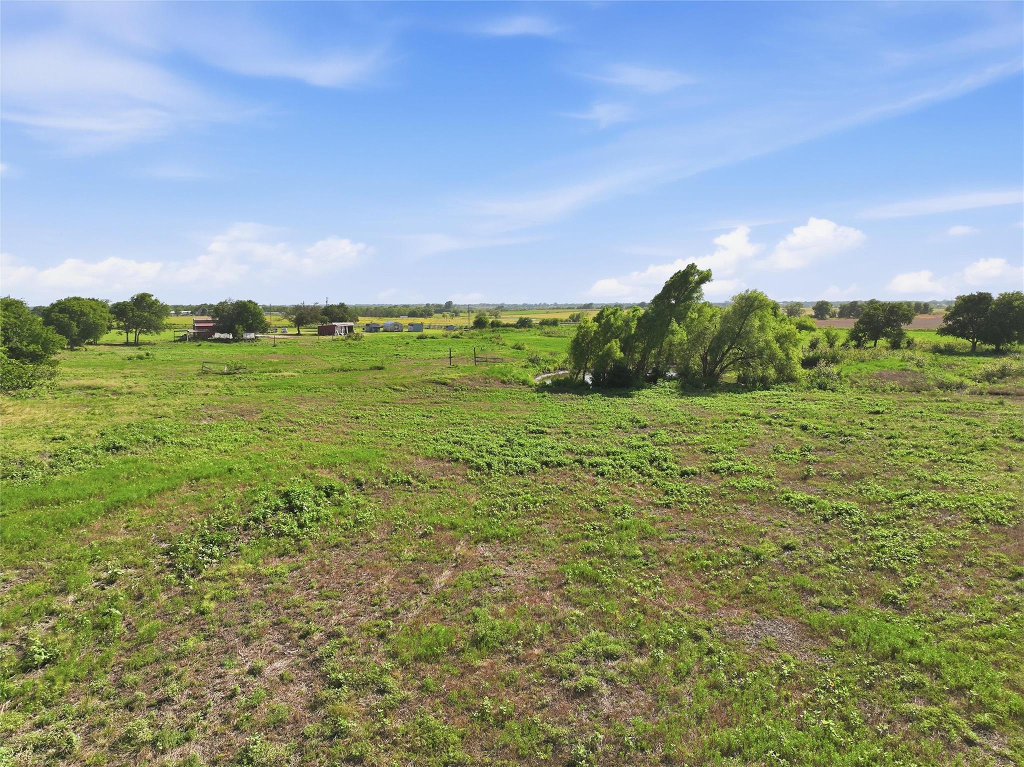 main property photo 29
