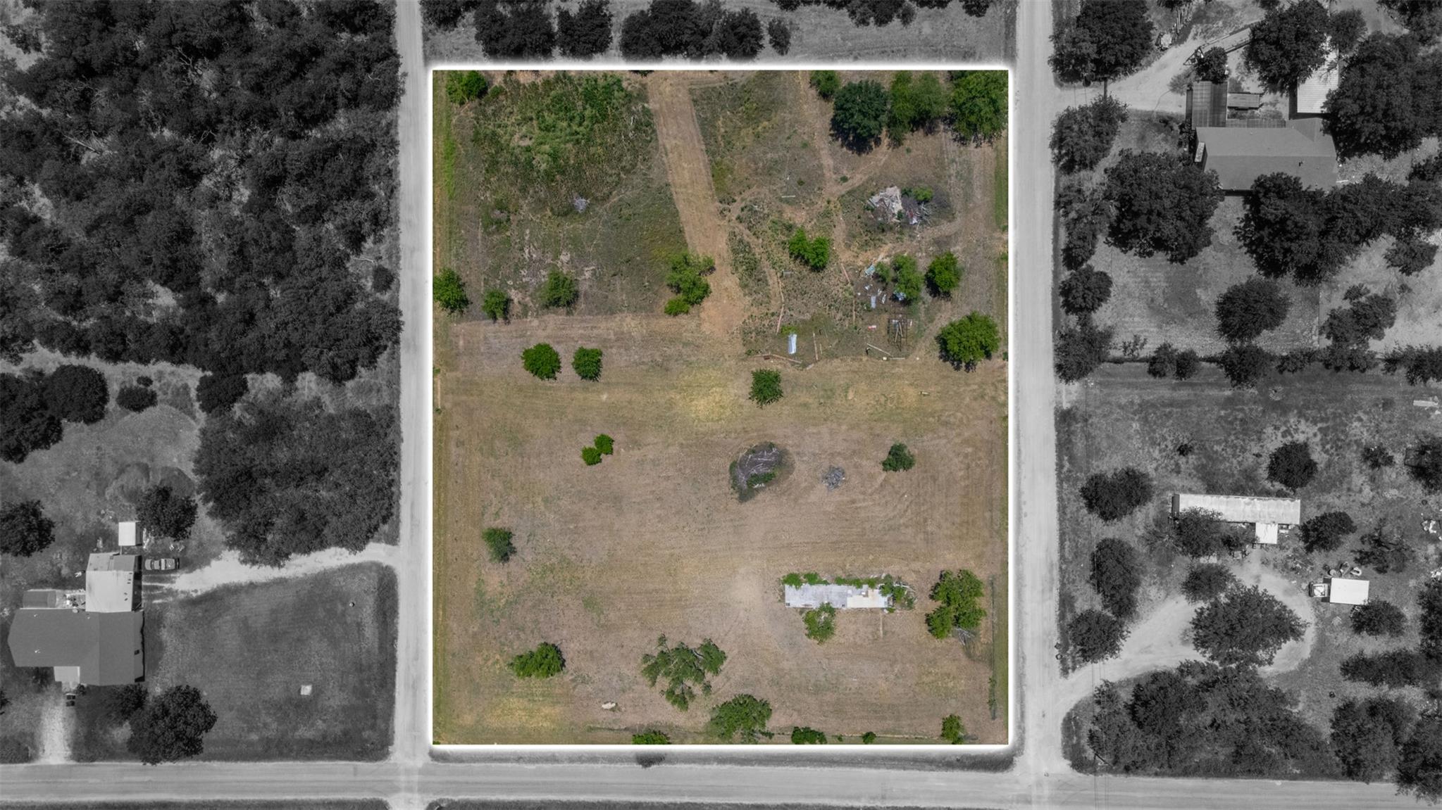 main property photo 13