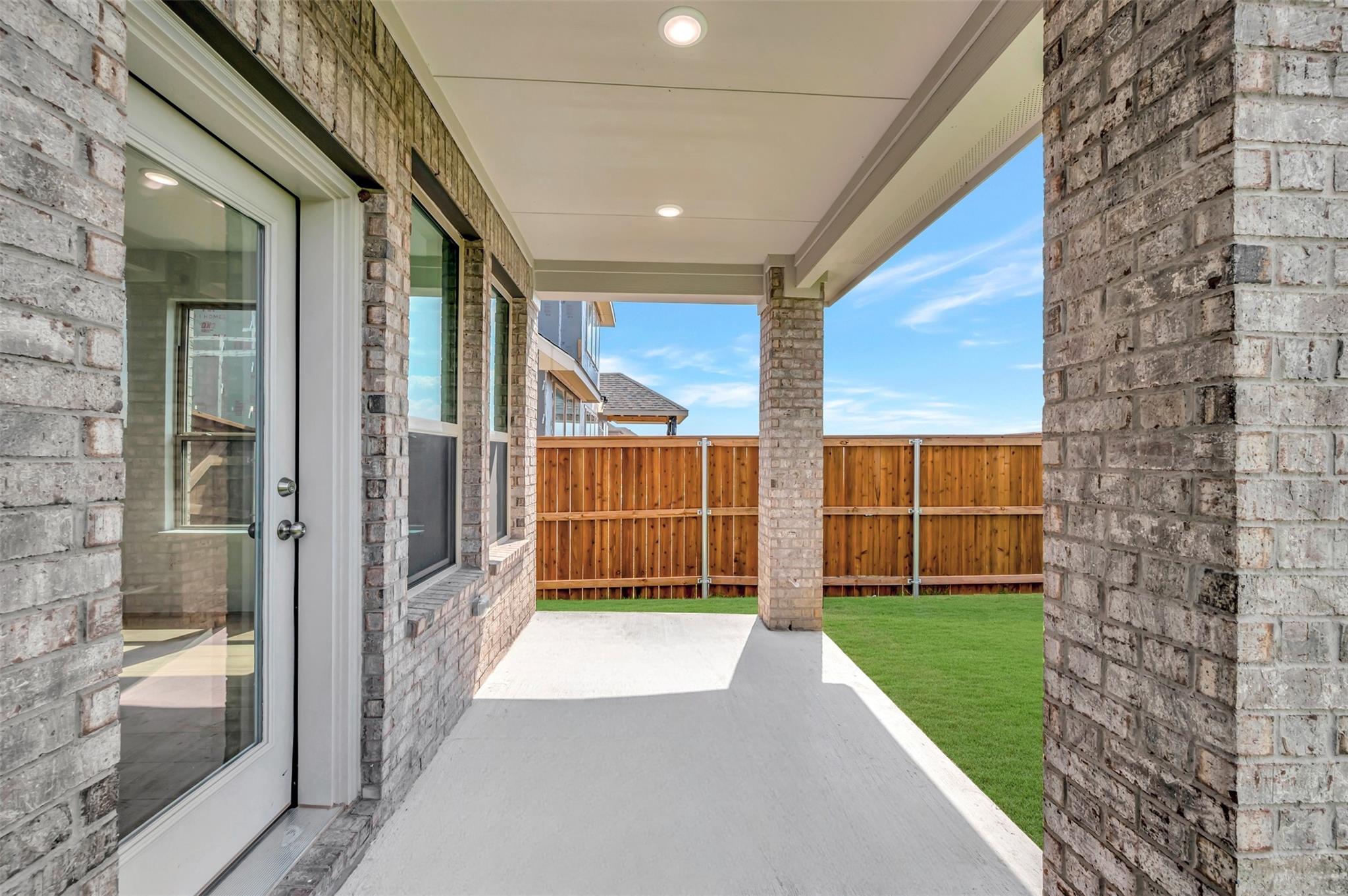 main property photo 38