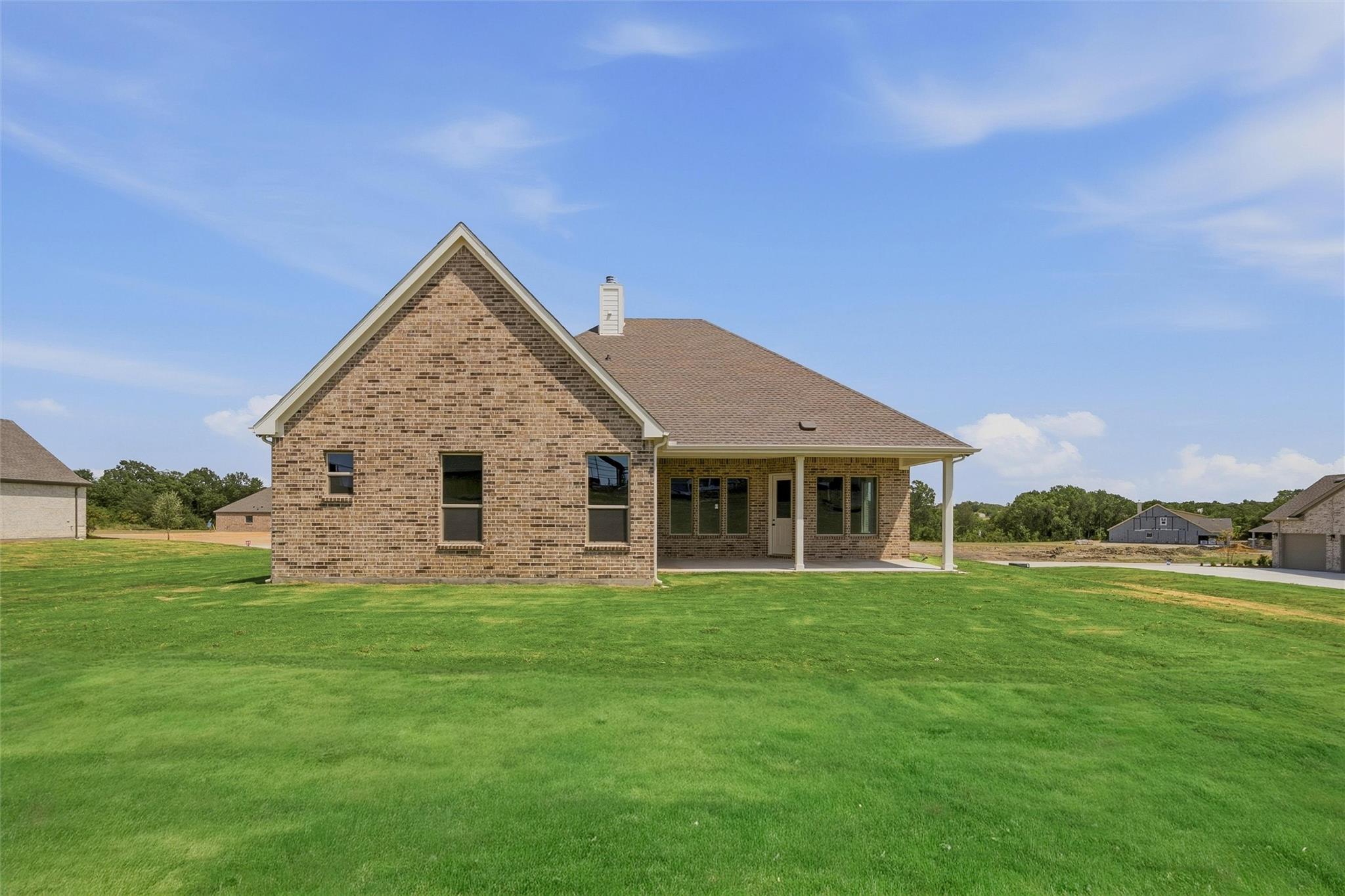 main property photo 33