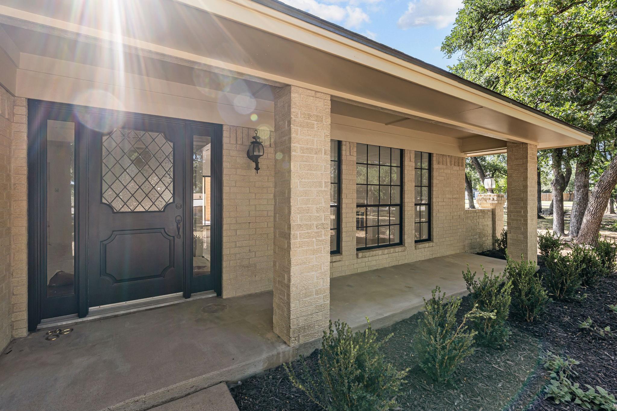 property viewer photo 2