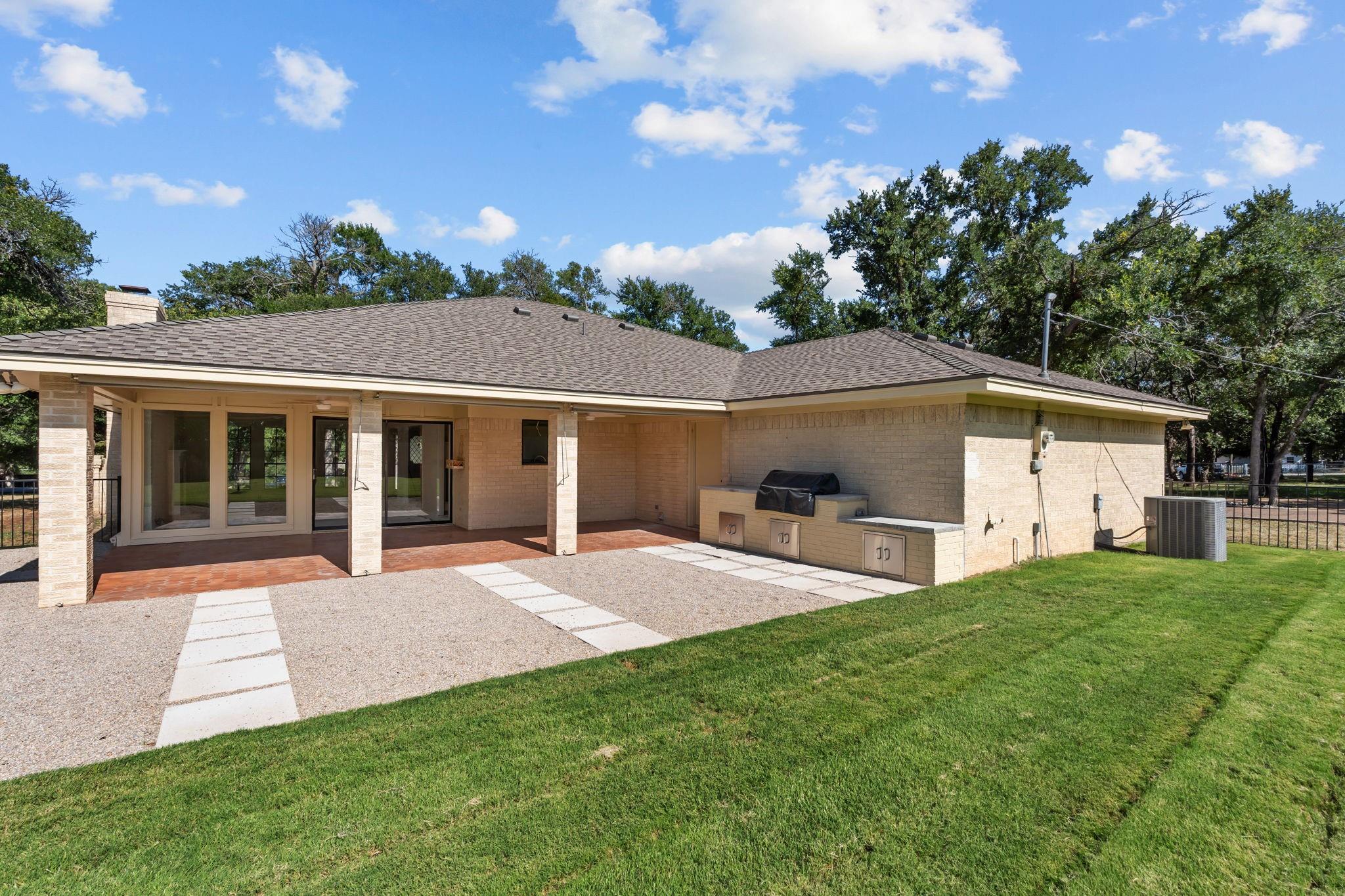 property viewer photo 5