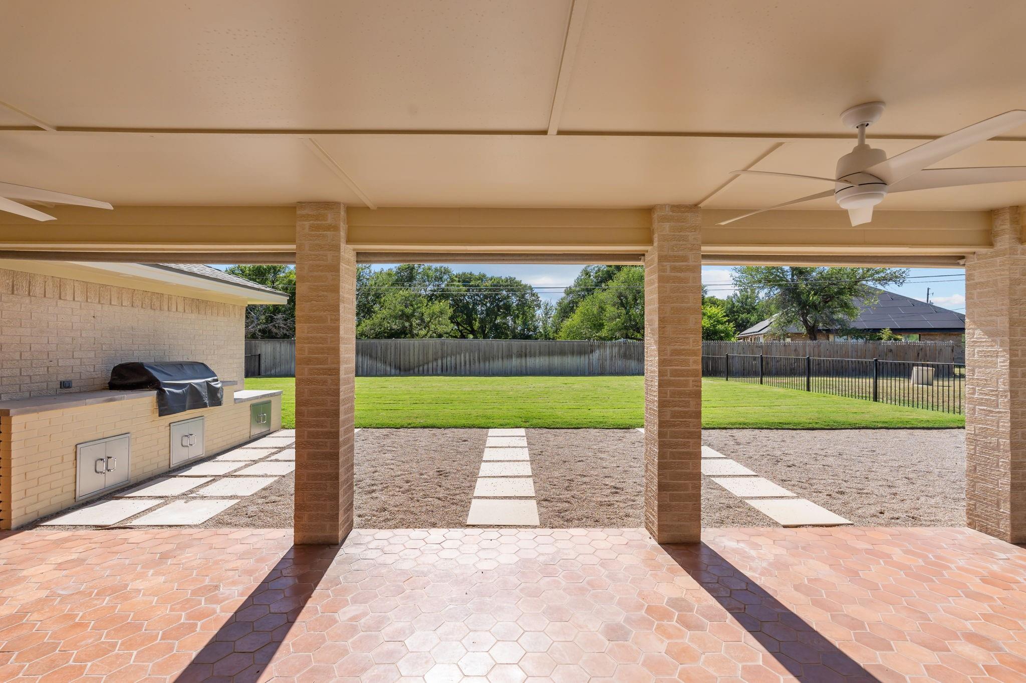 property viewer photo 6