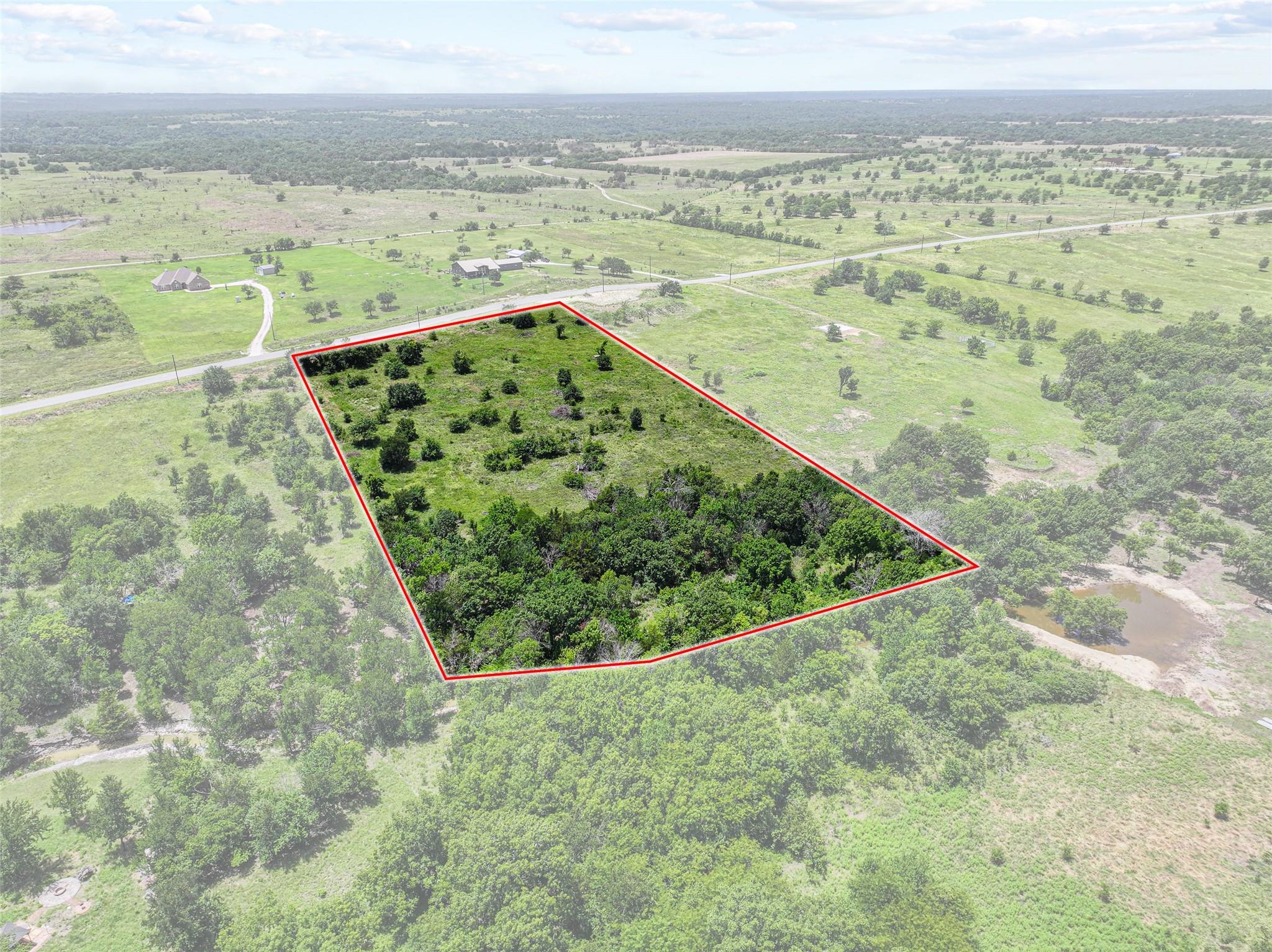main property photo 14