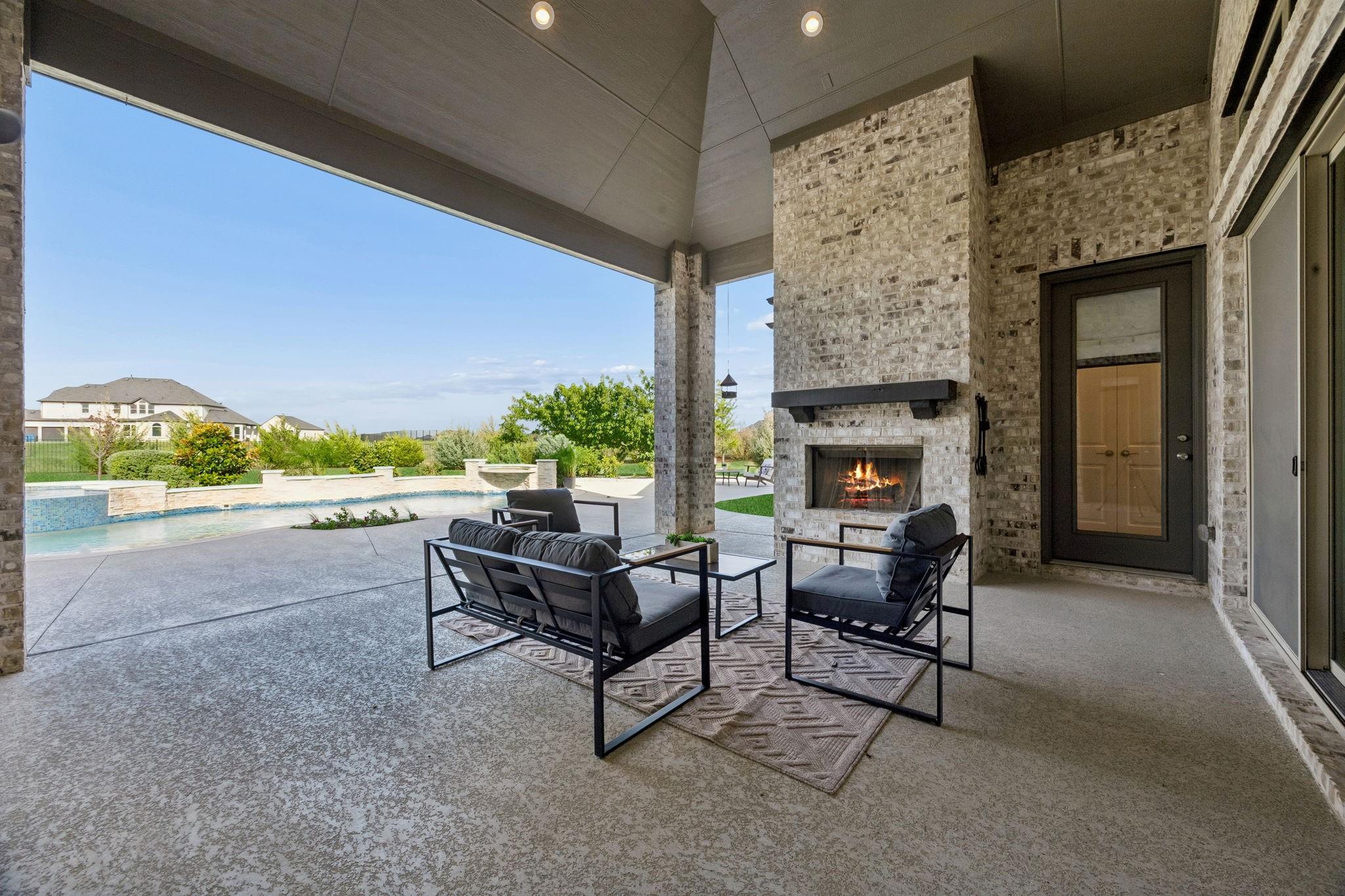 main property photo 35