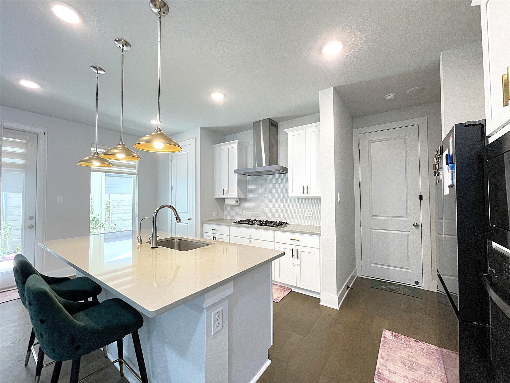 property viewer photo 7