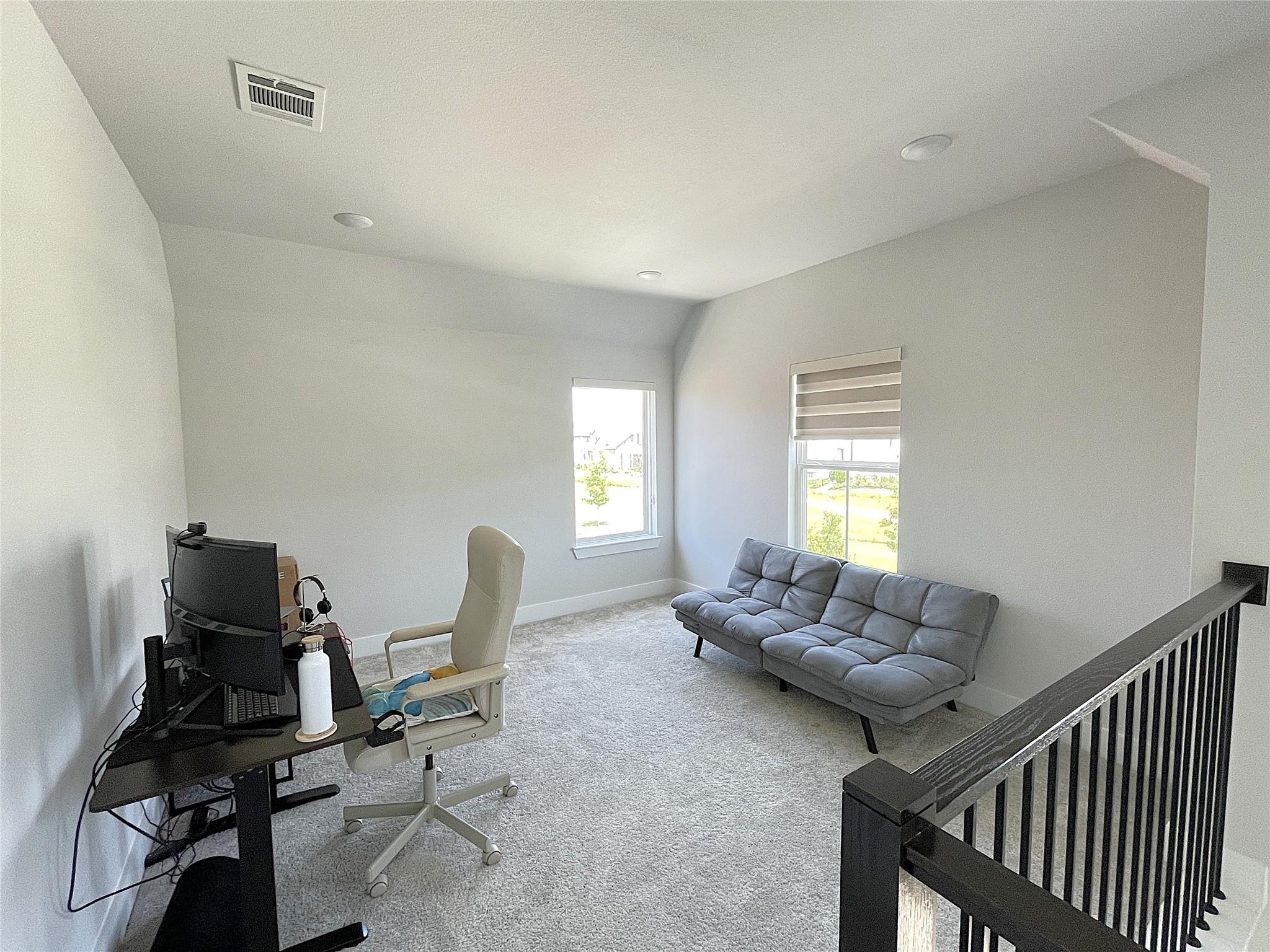 property viewer photo 9