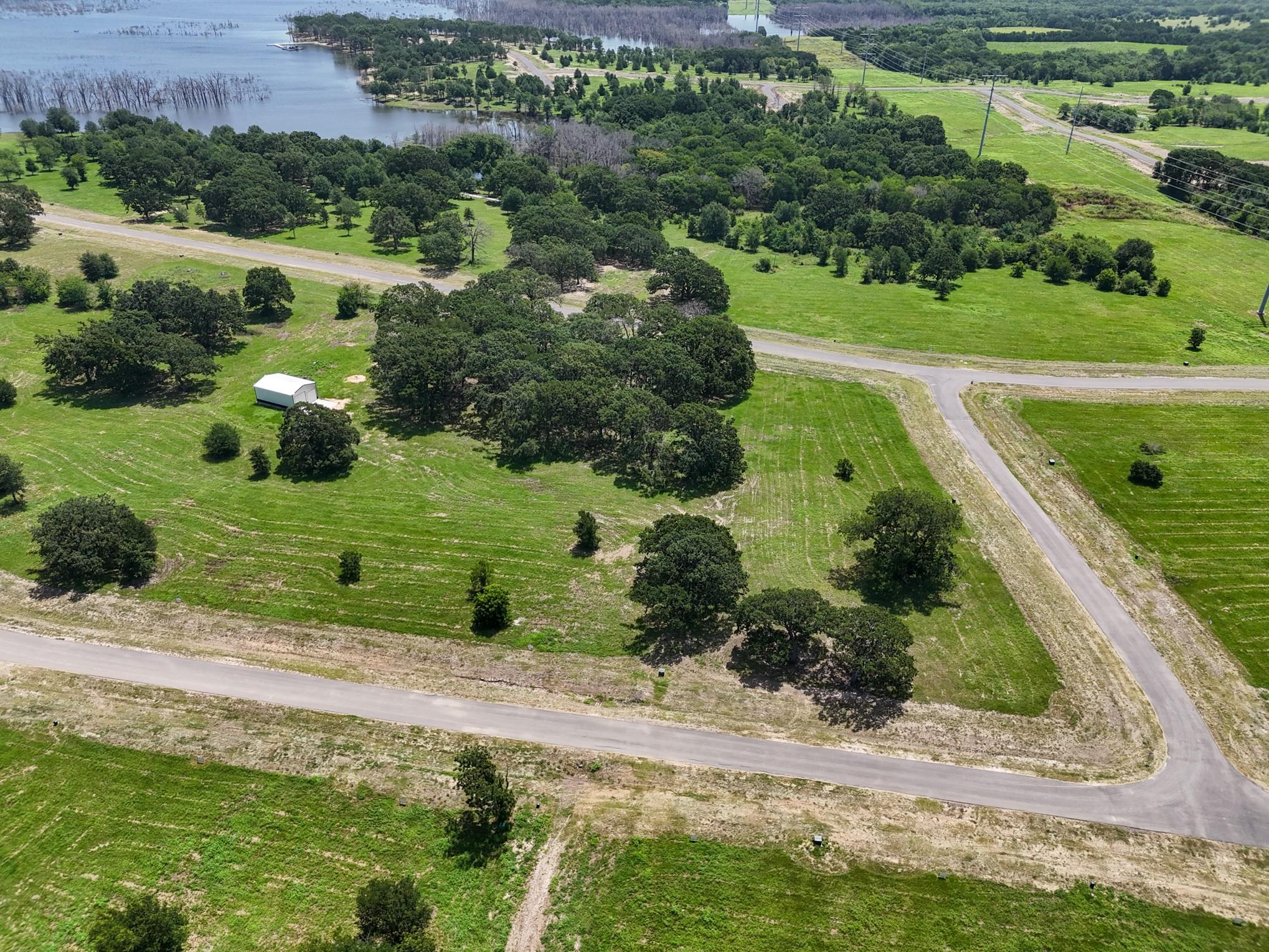 main property photo 15
