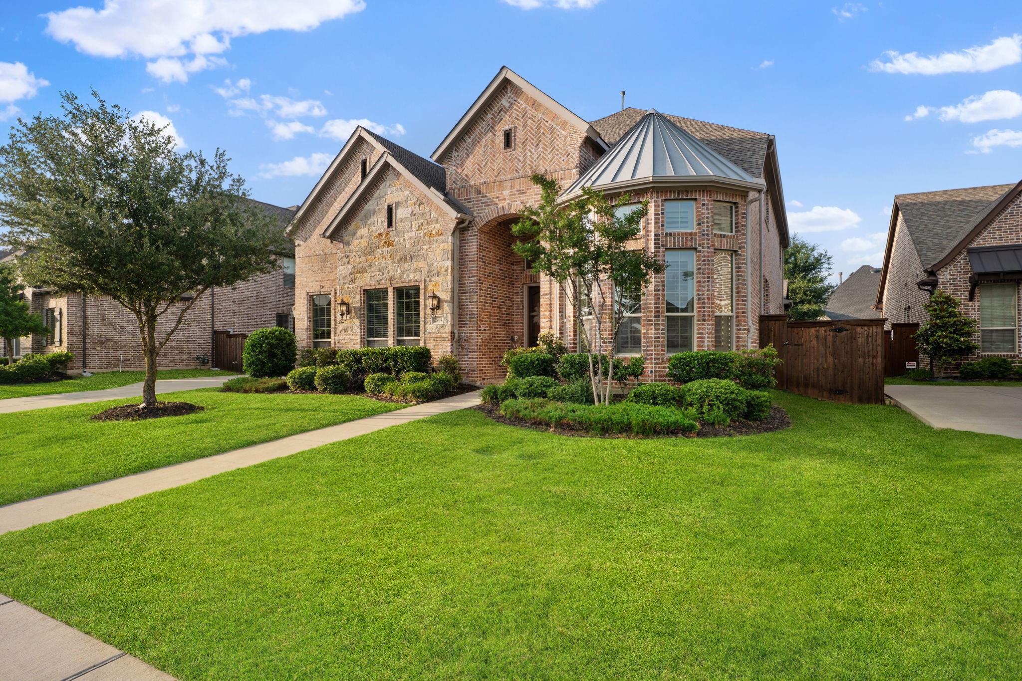 main property photo 1