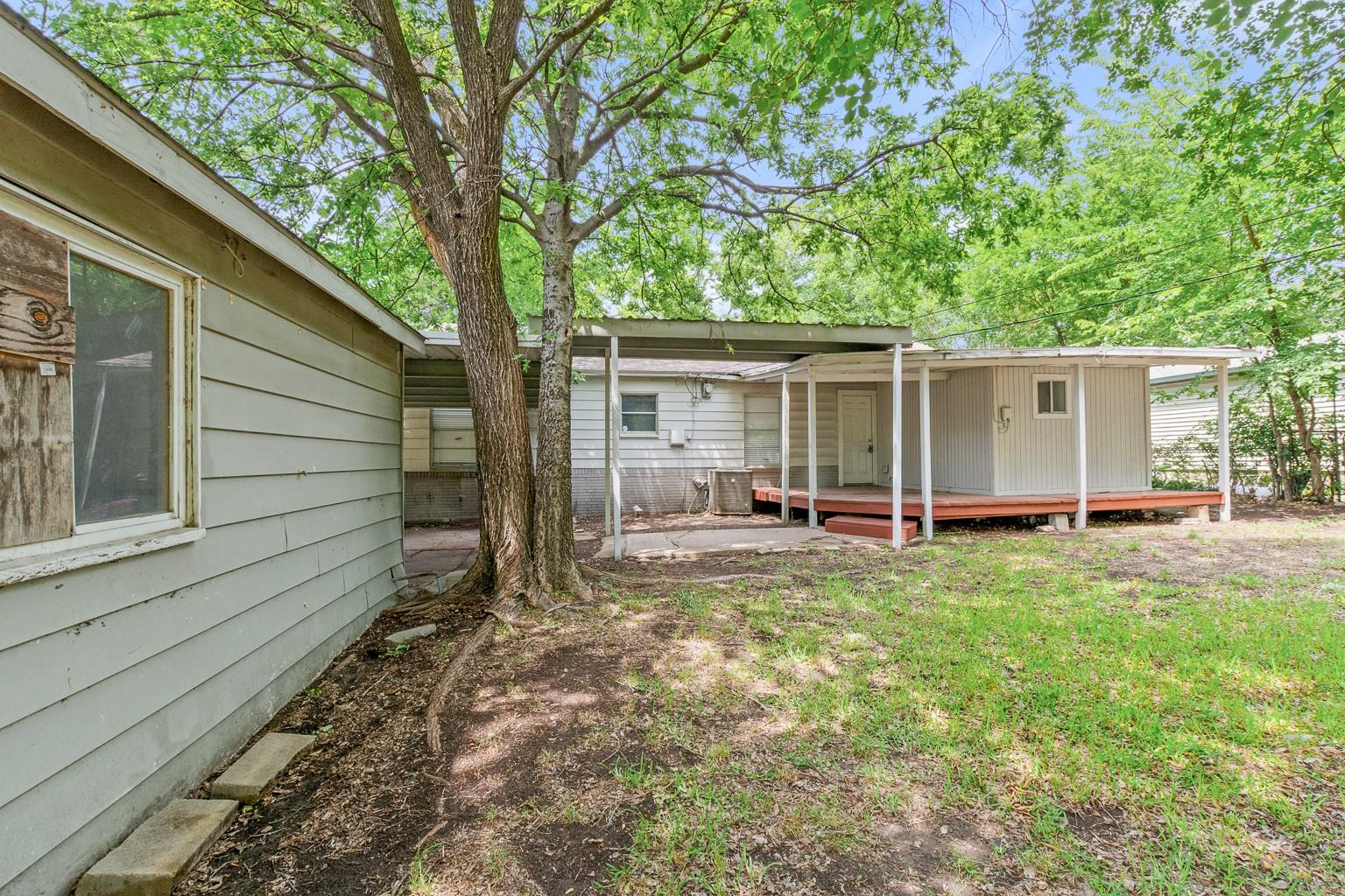 main property photo 30
