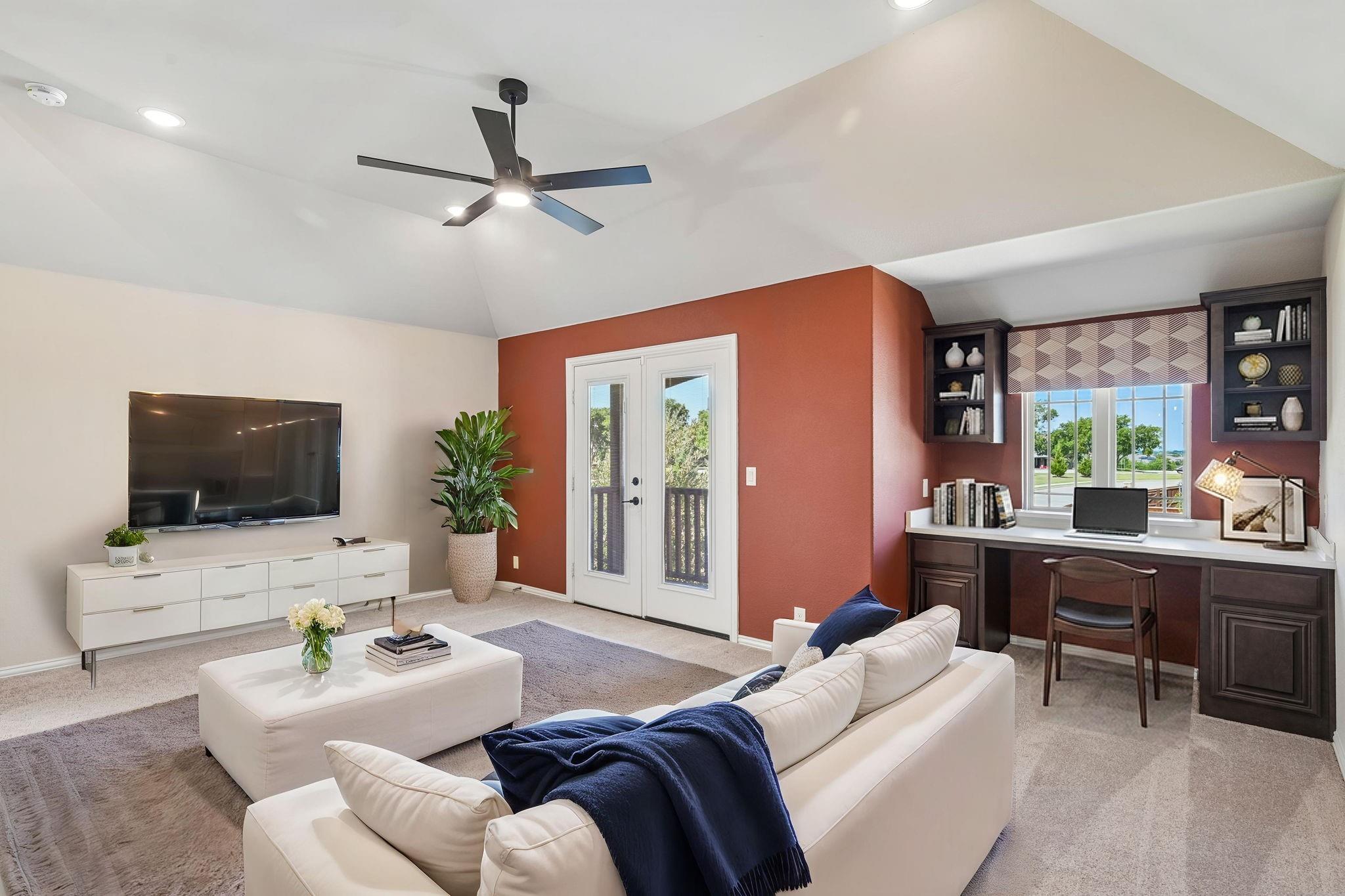 main property photo 5