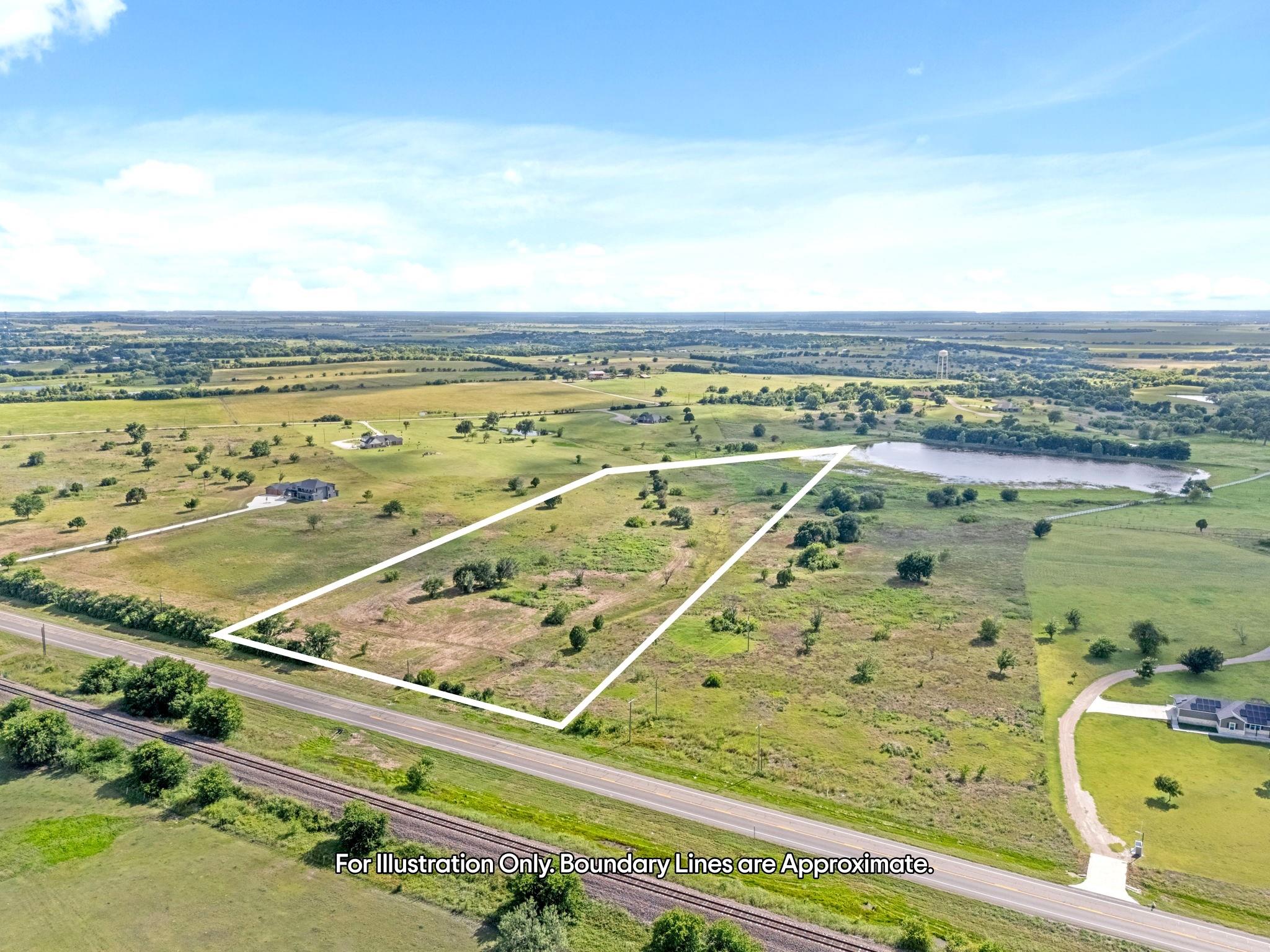 main property photo 13