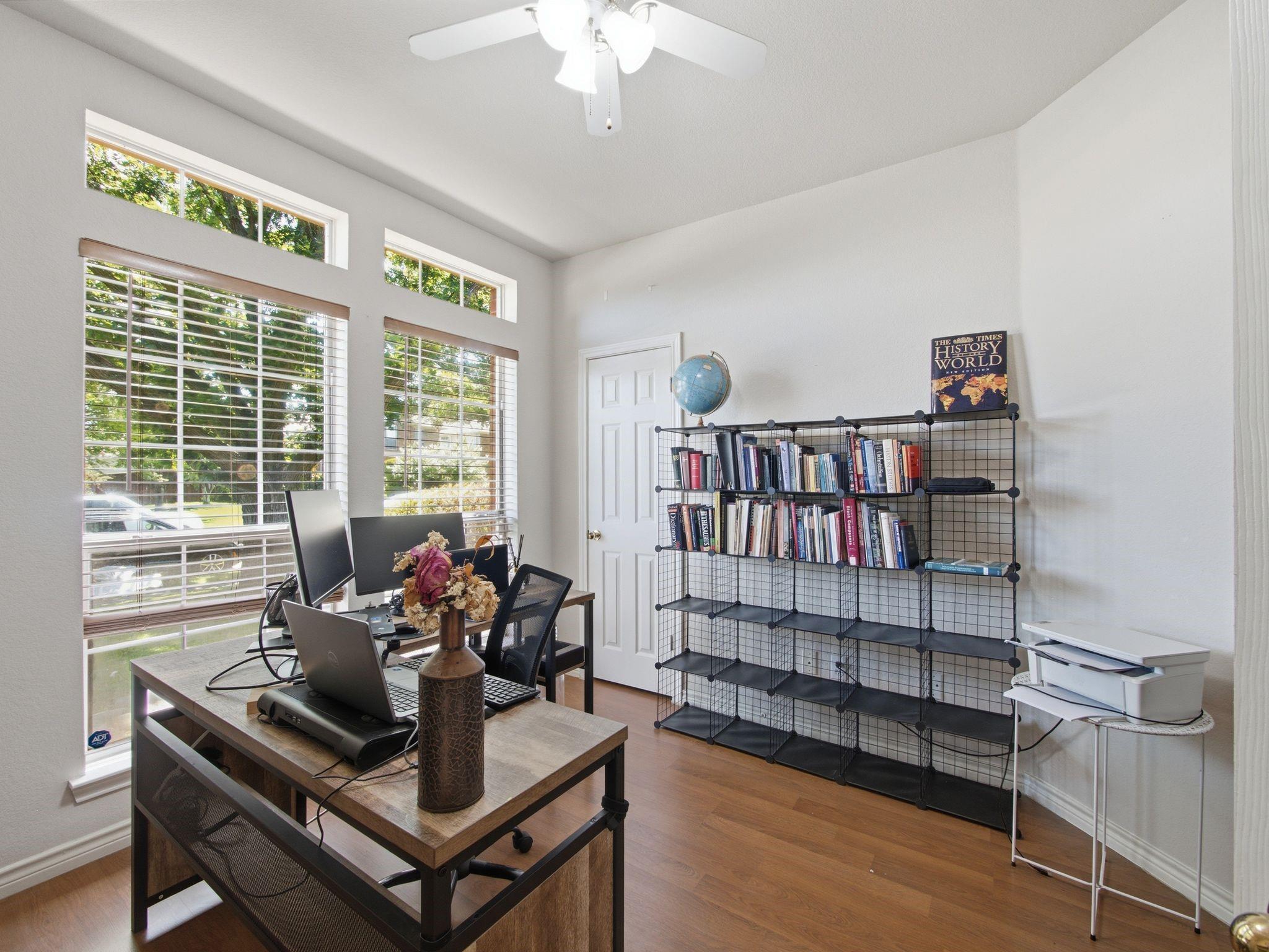 main property photo 6