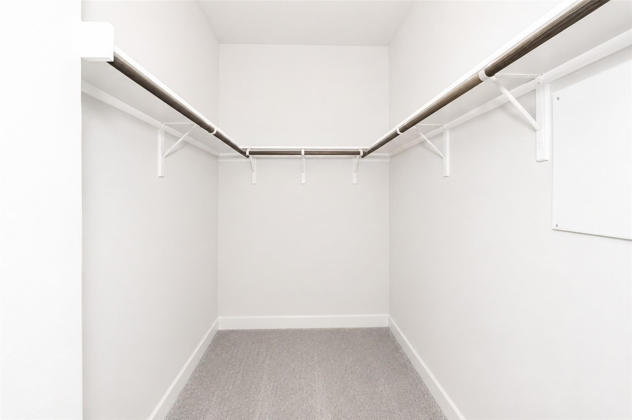 property viewer photo 18