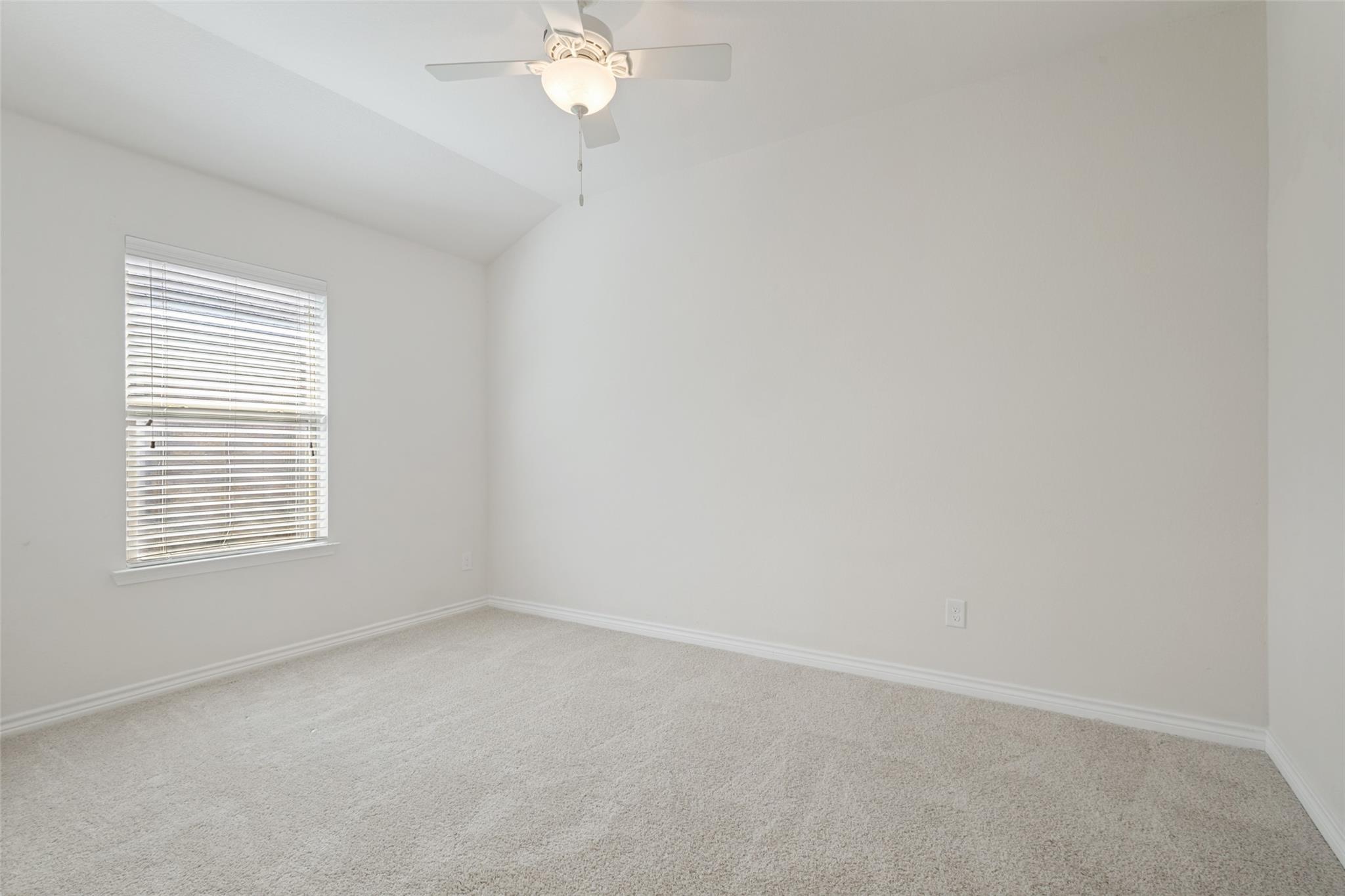 property viewer photo 17