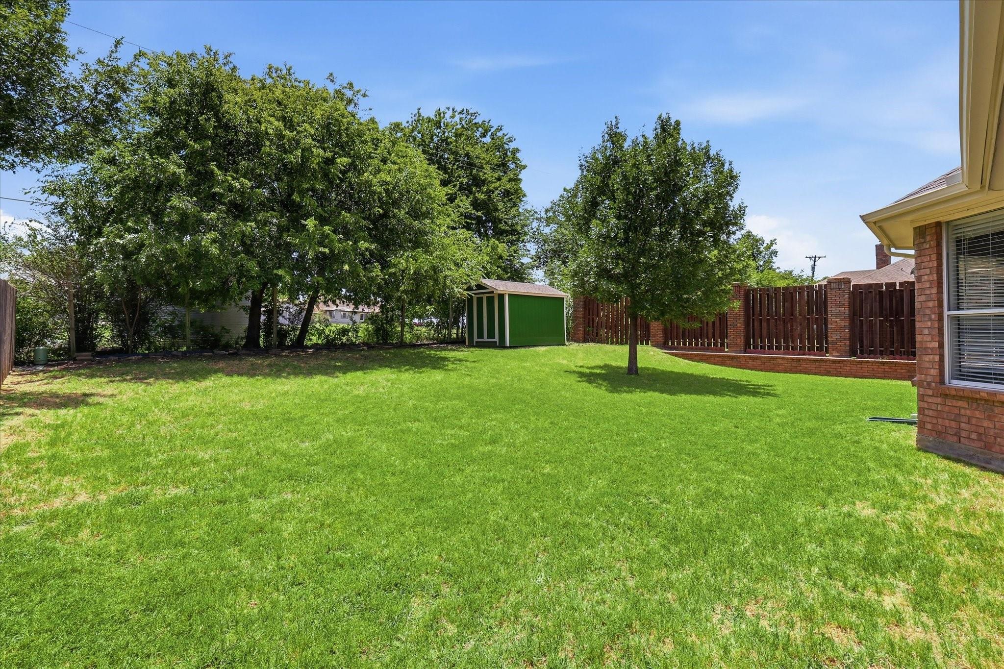 main property photo 32