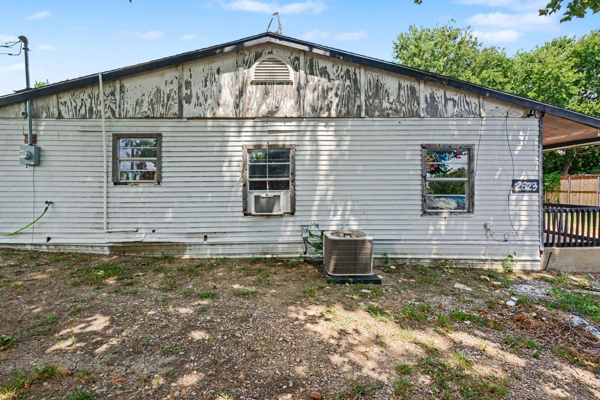 main property photo 6