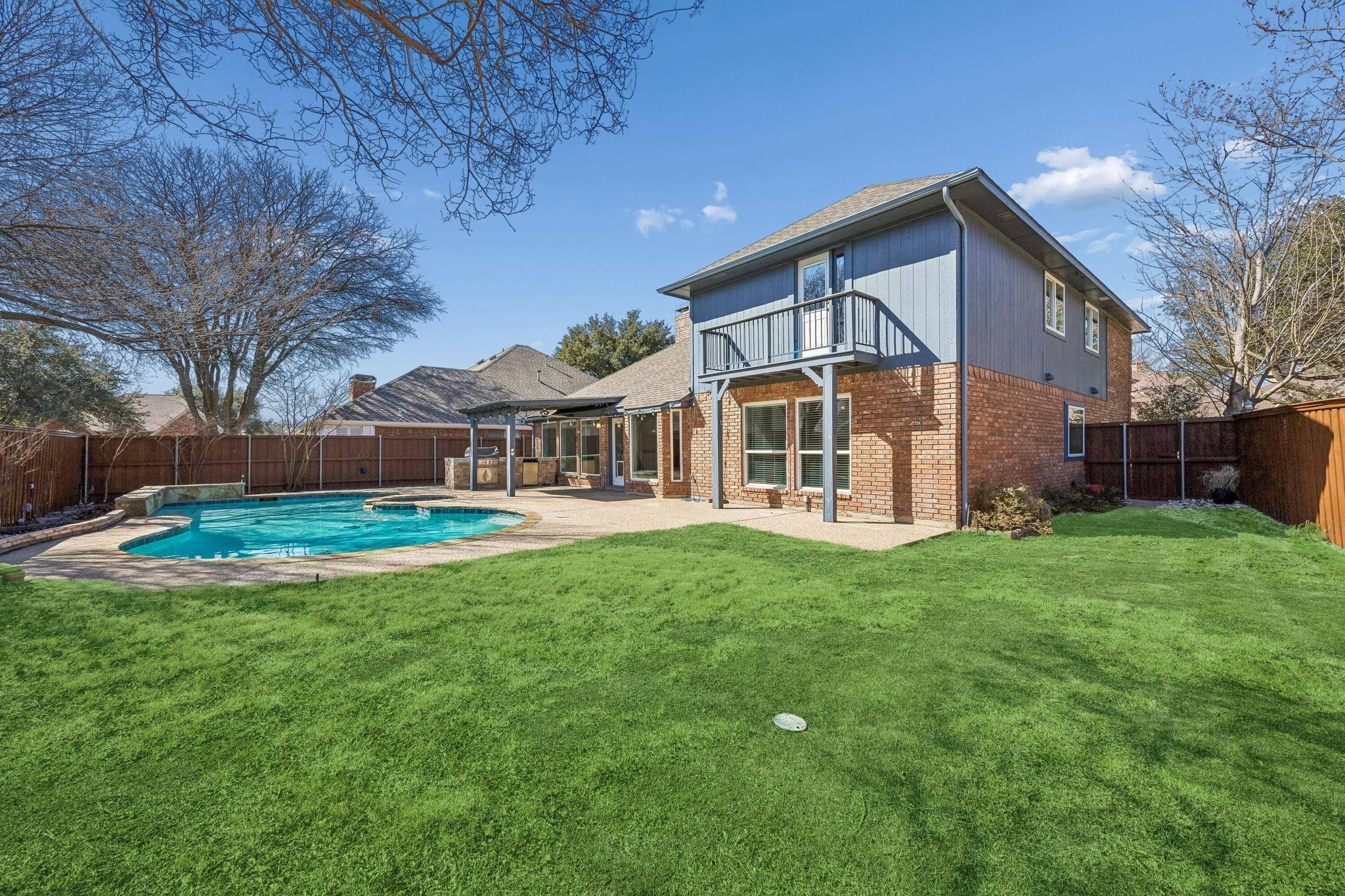 main property photo 21