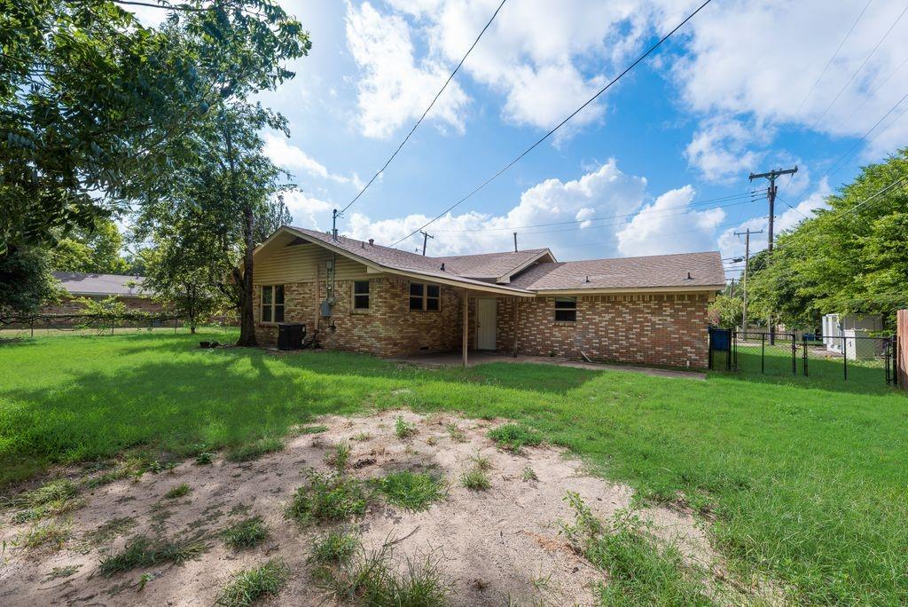 main property photo 26