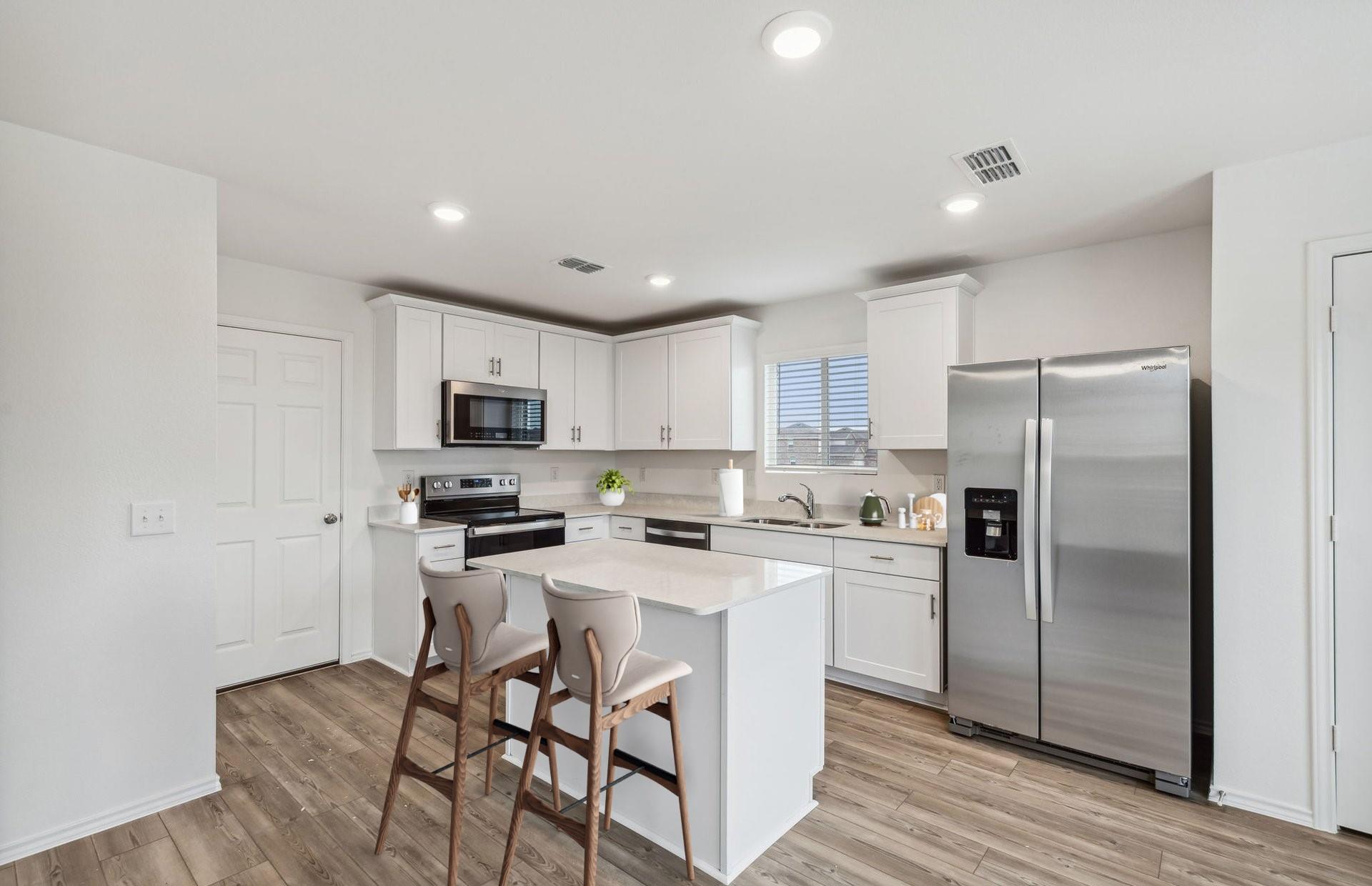 main property photo 5