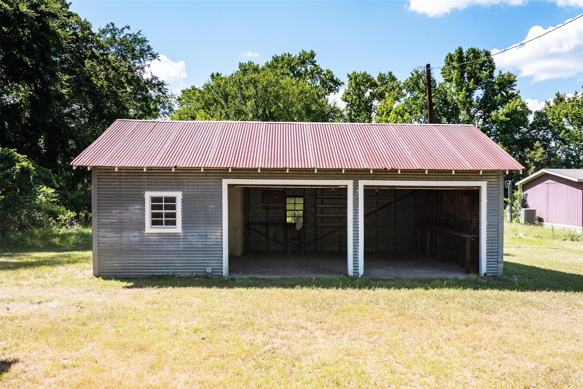 main property photo 37