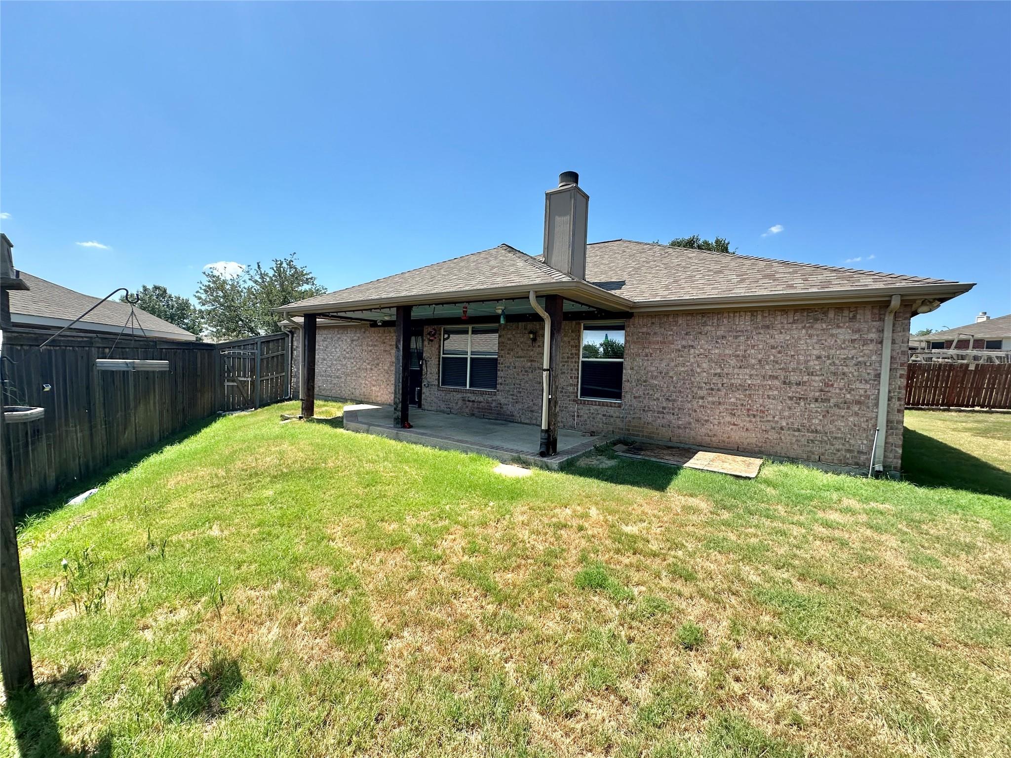 main property photo 17