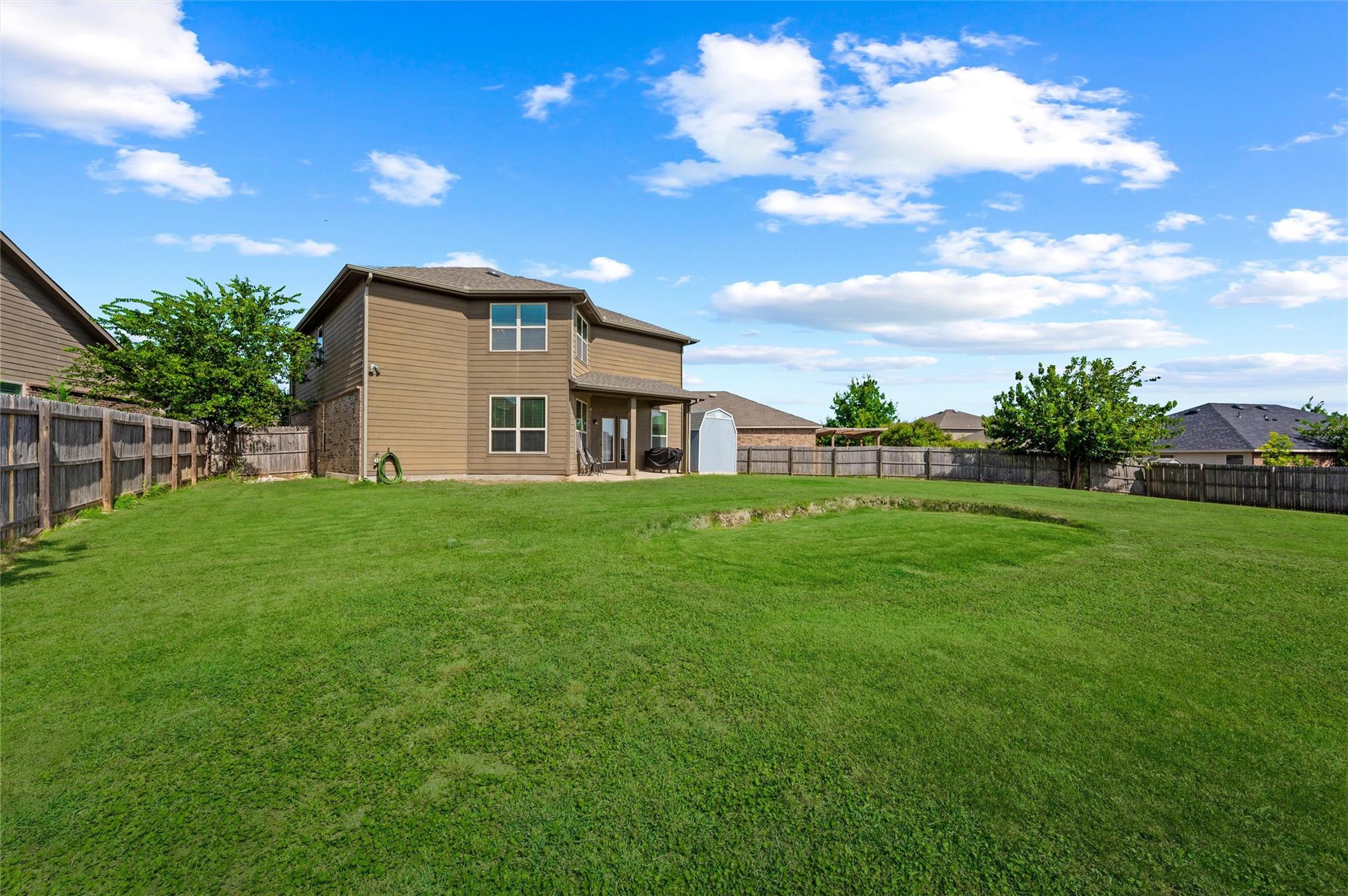 main property photo 35