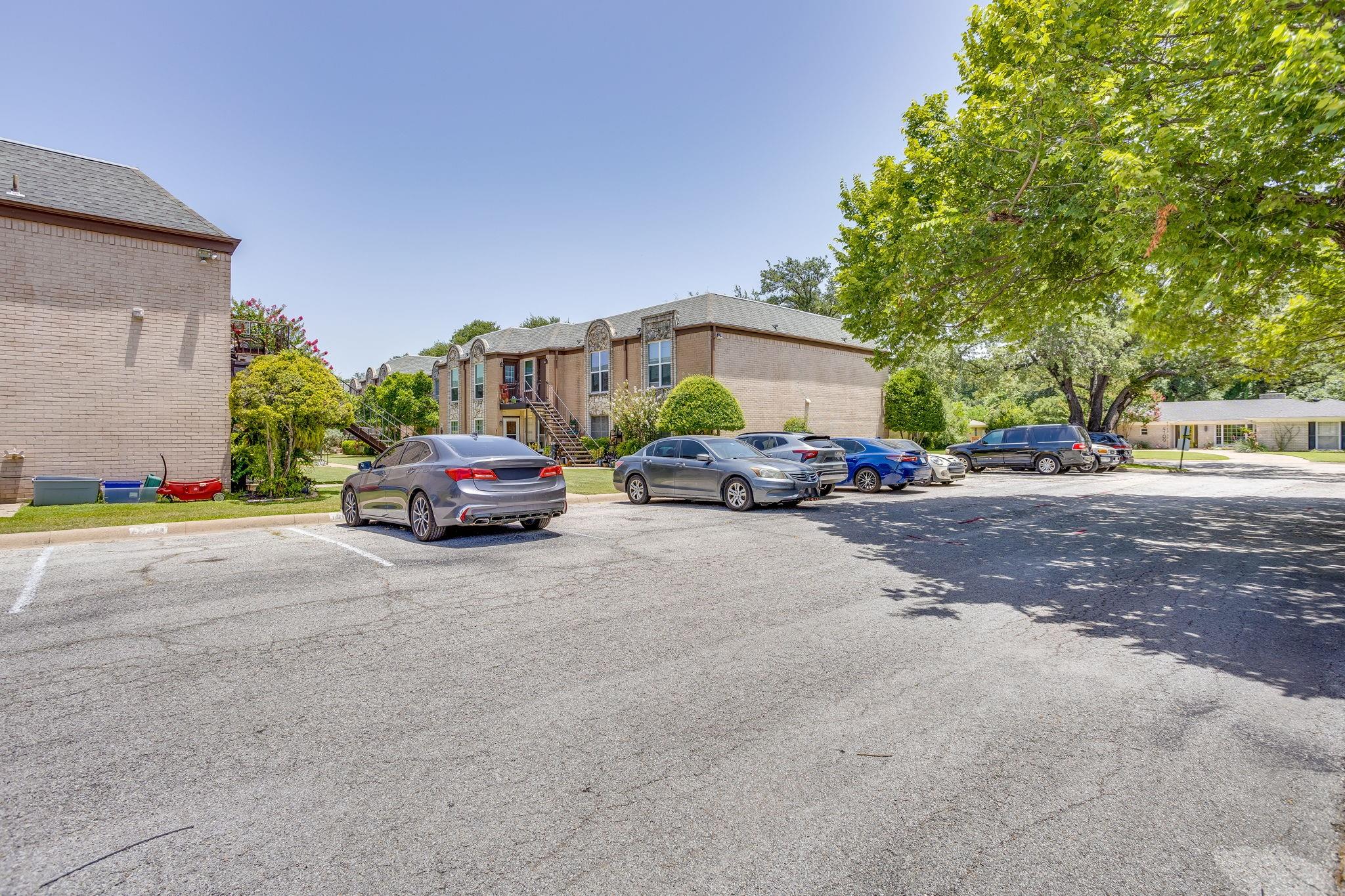 main property photo 19