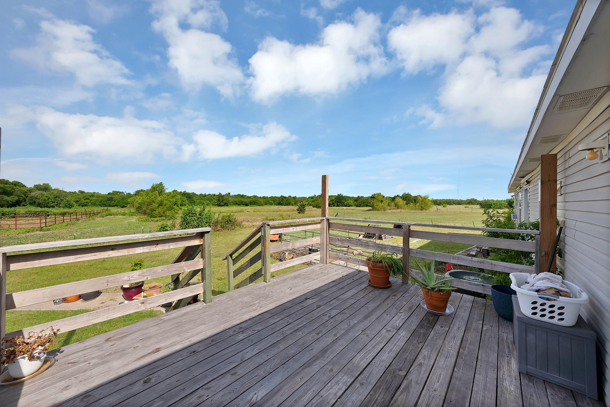 main property photo 33