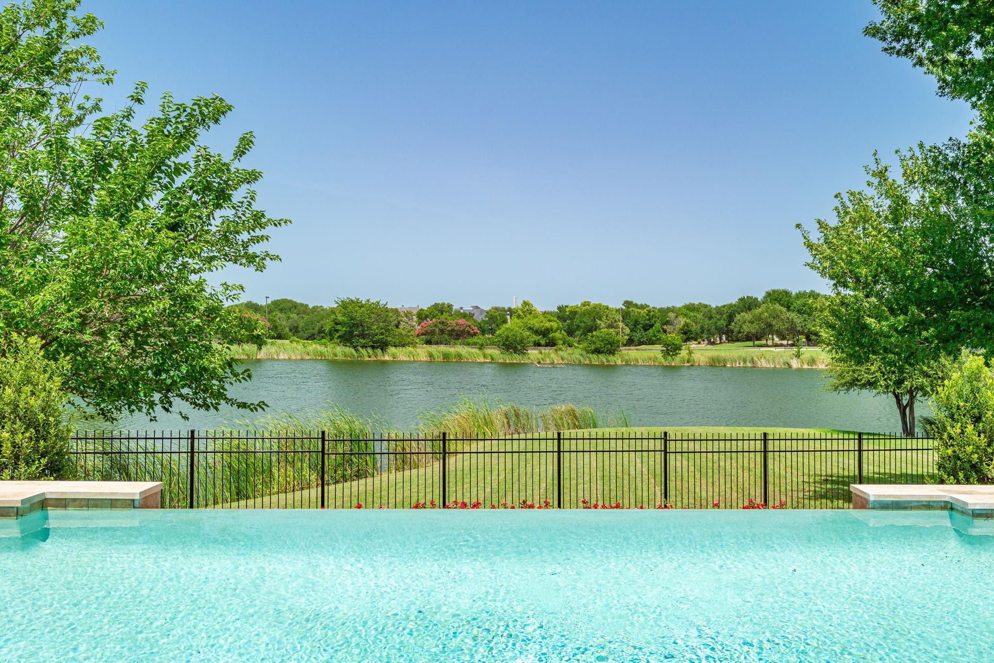 main property photo 29