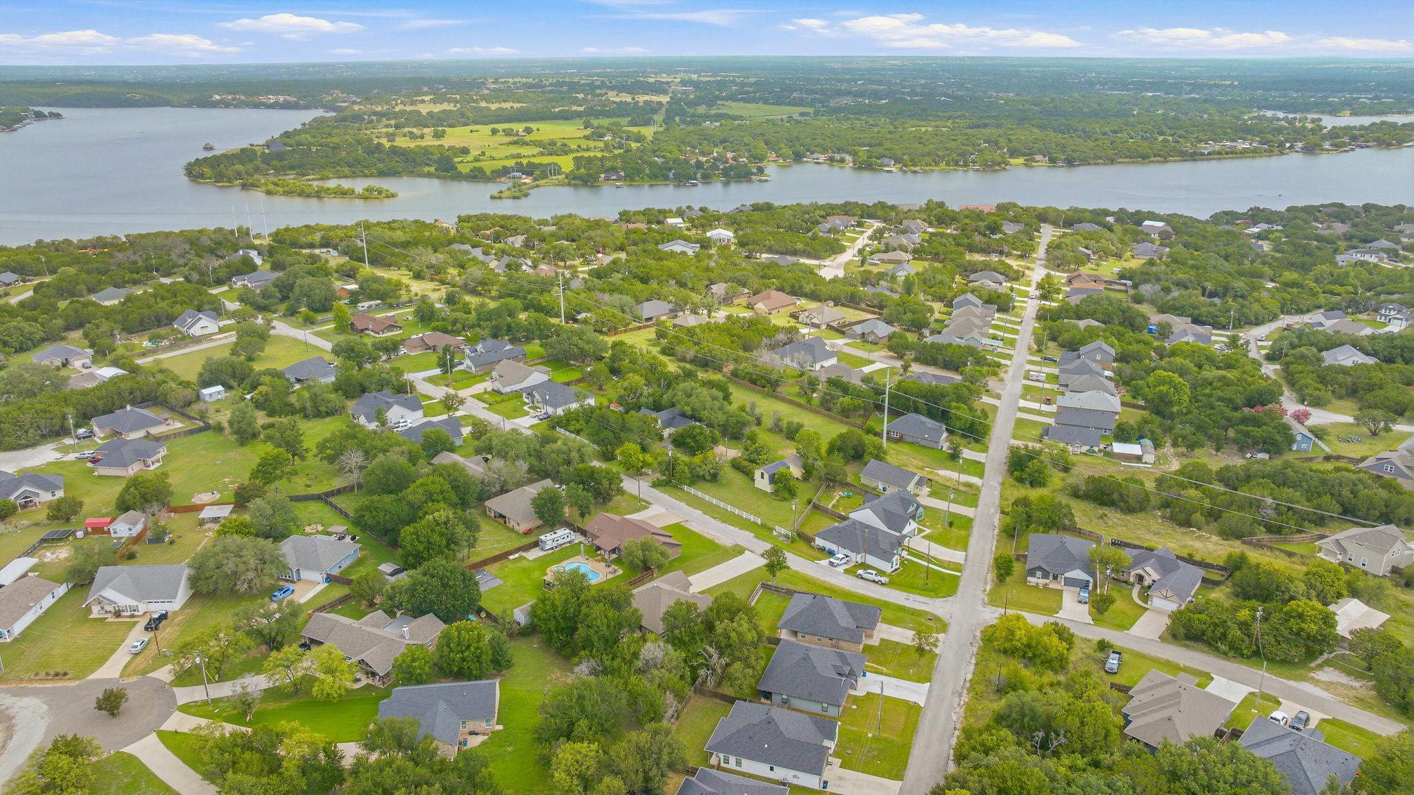 main property photo 33