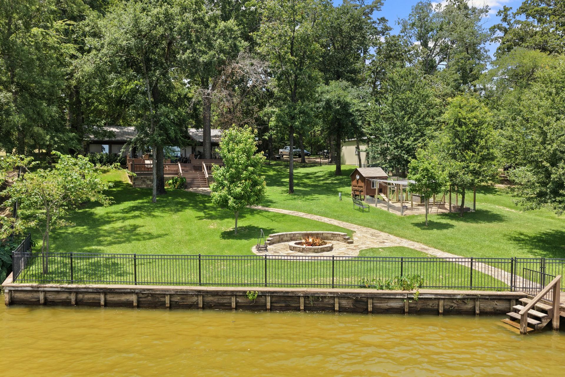 property viewer photo 30