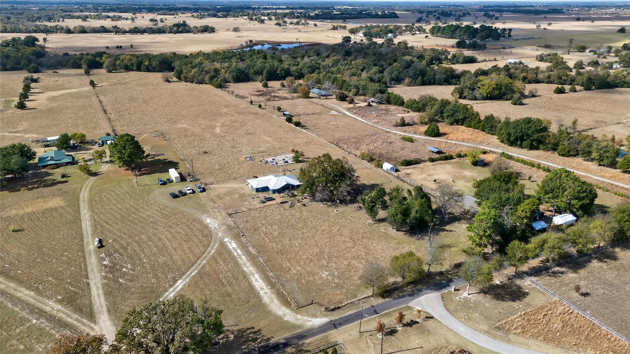 main property photo 27