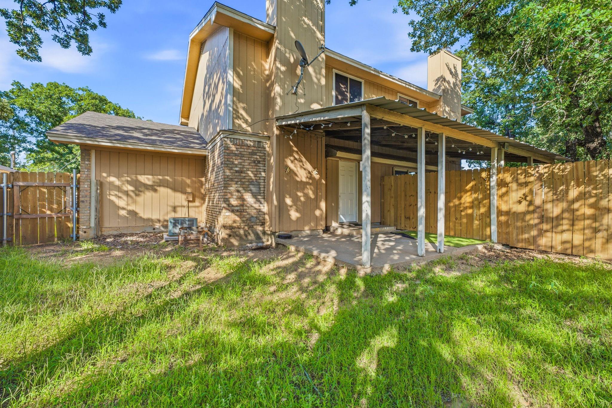 main property photo 12