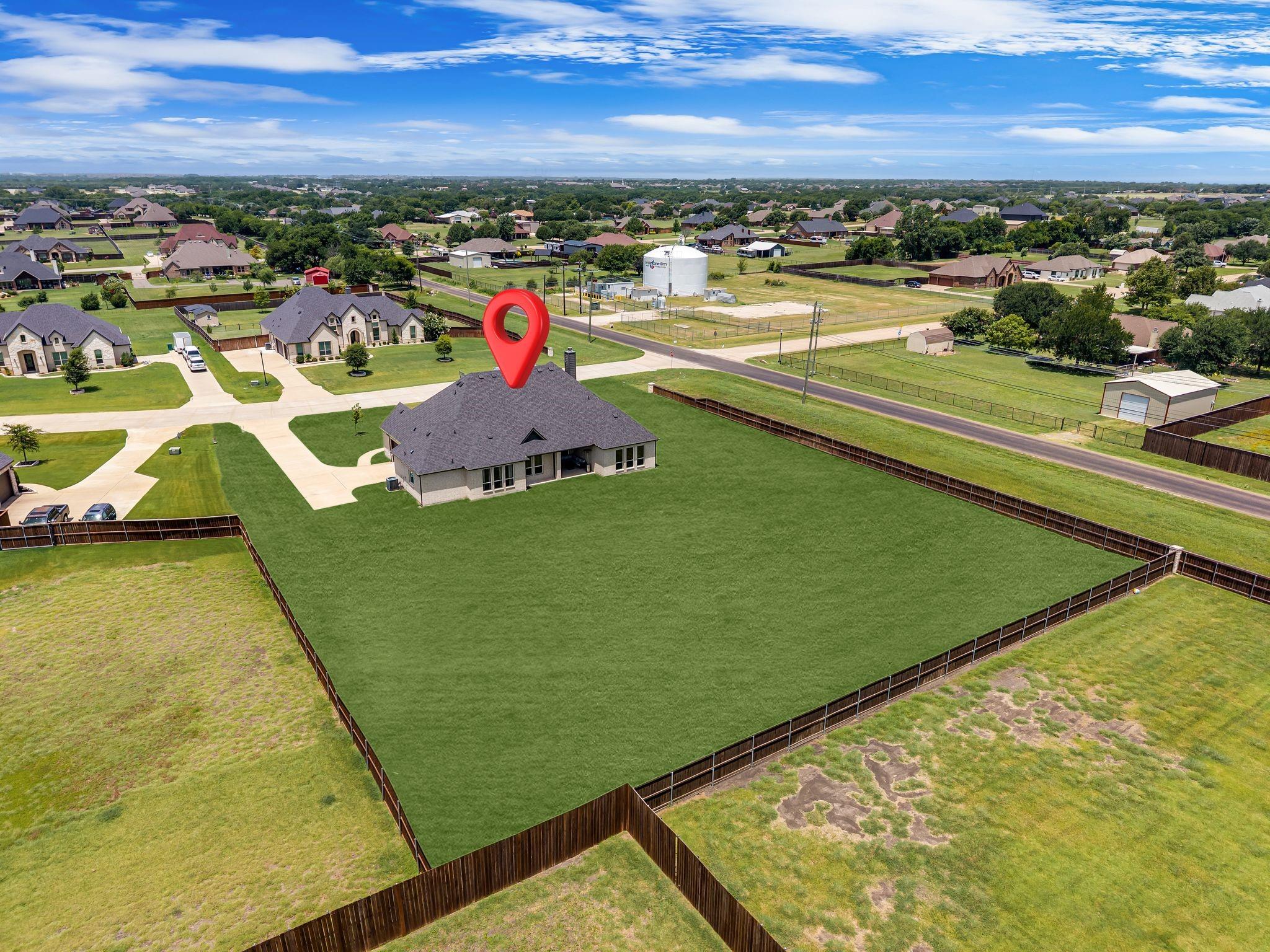 main property photo 37