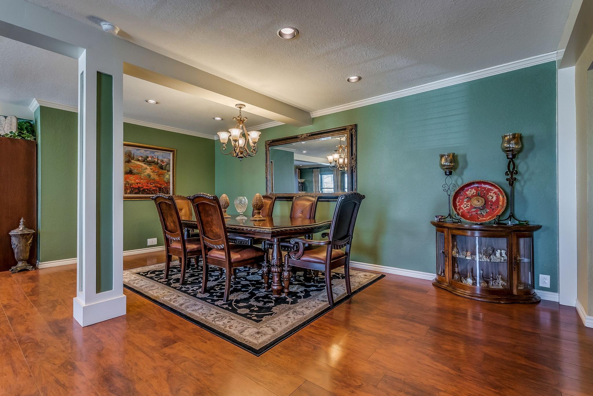 main property photo 7