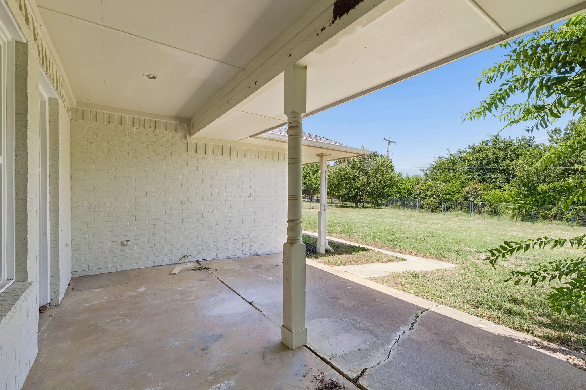 main property photo 27