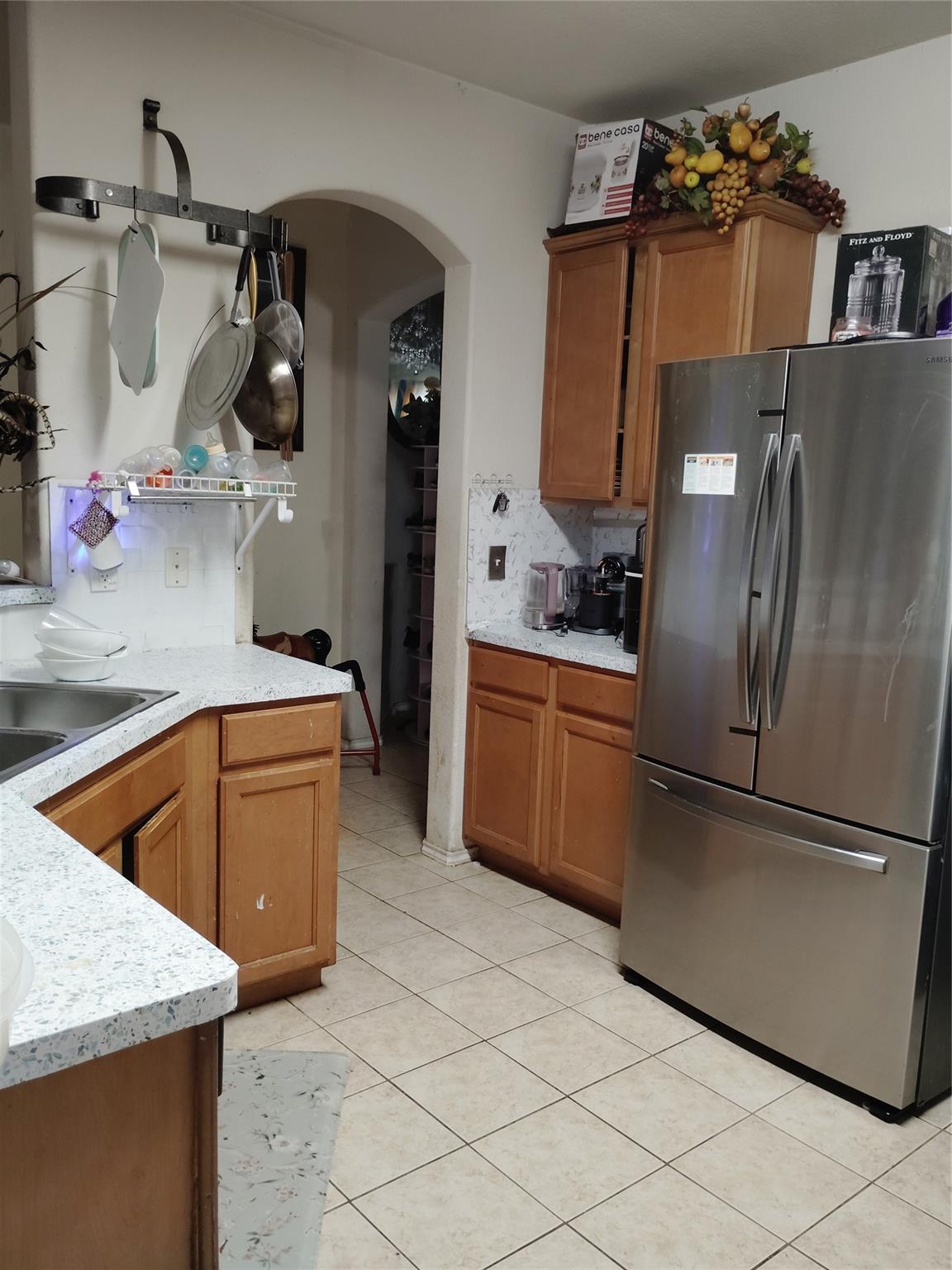 main property photo 8
