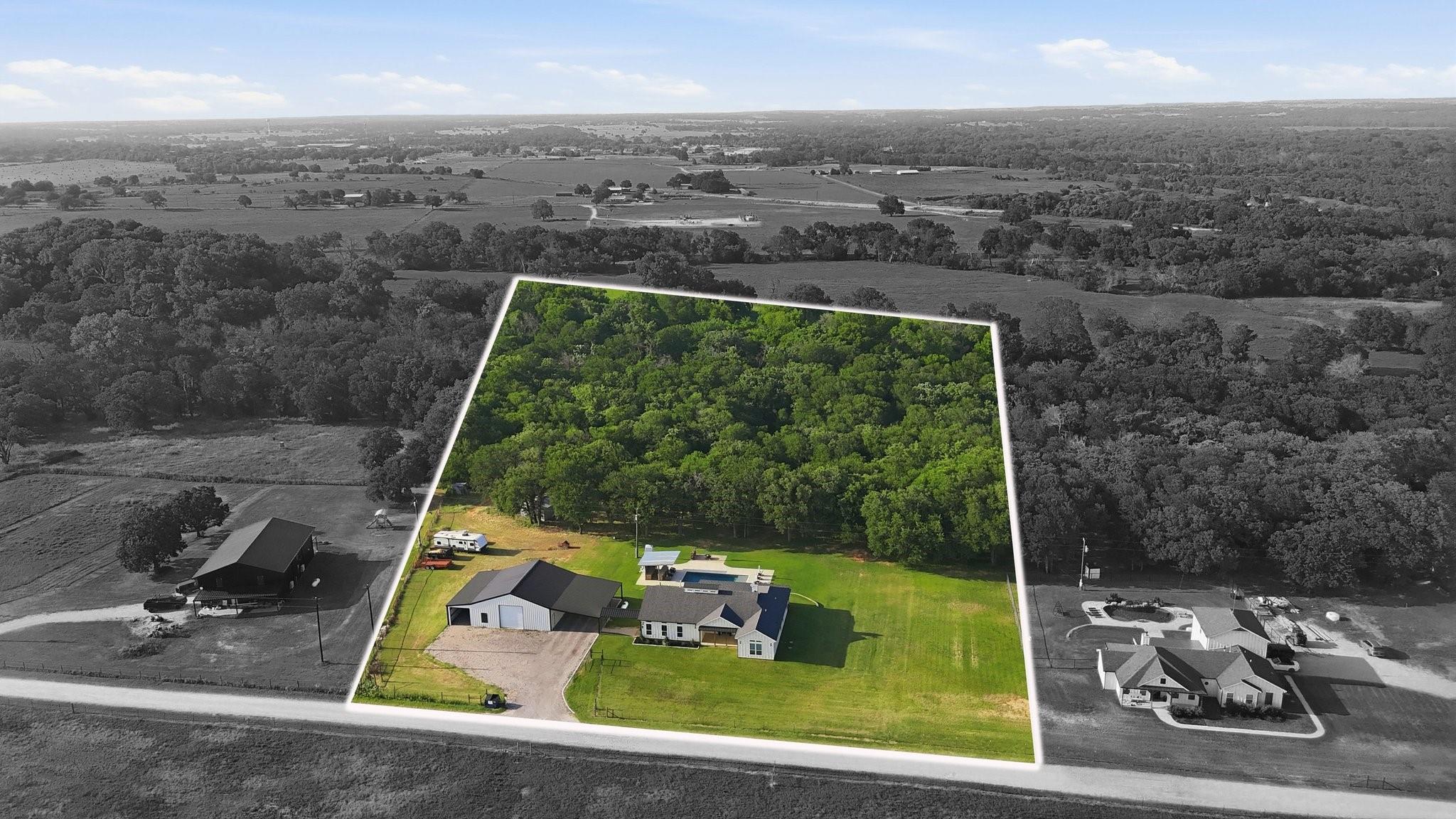 main property photo 5