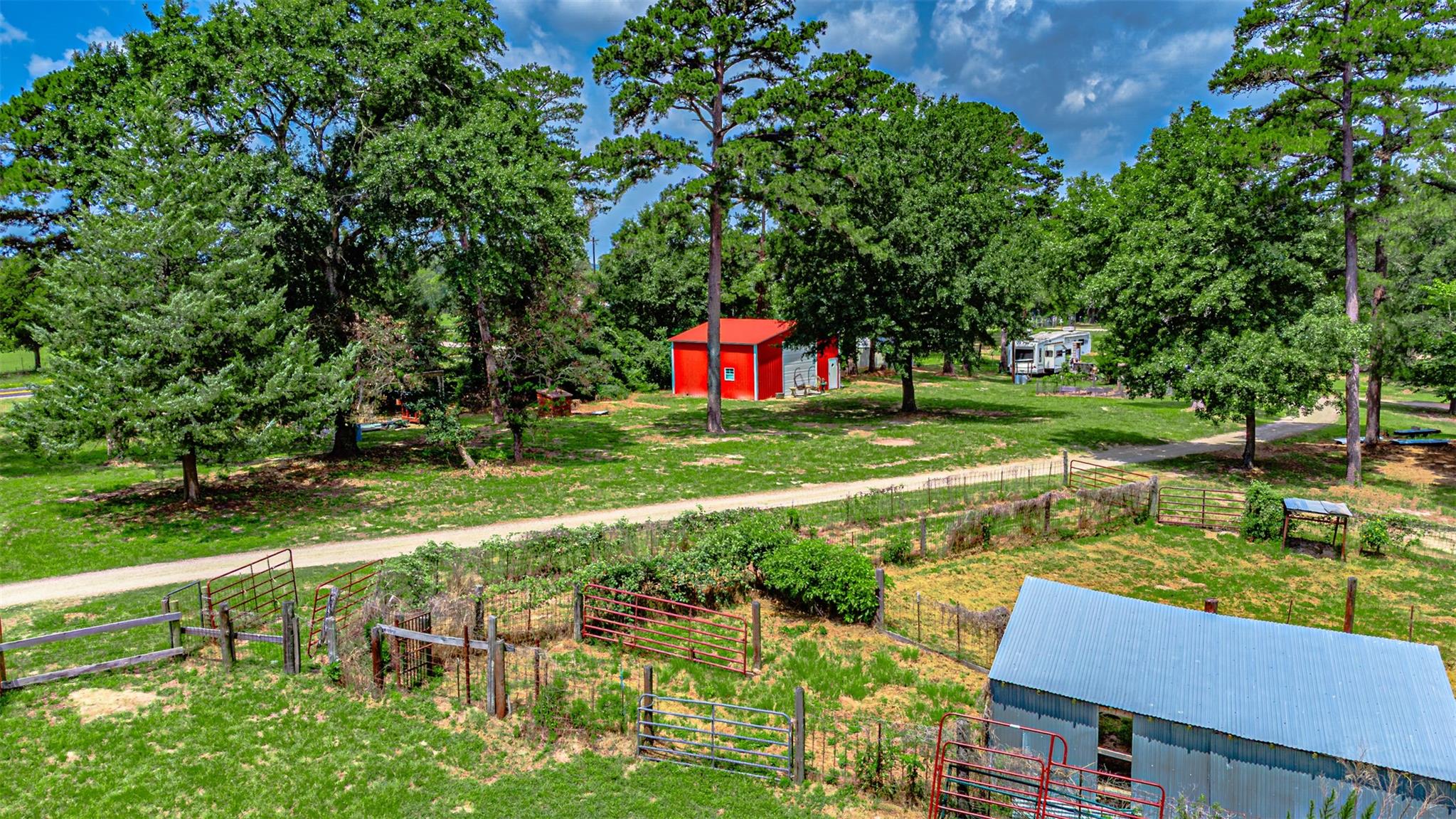 main property photo 15