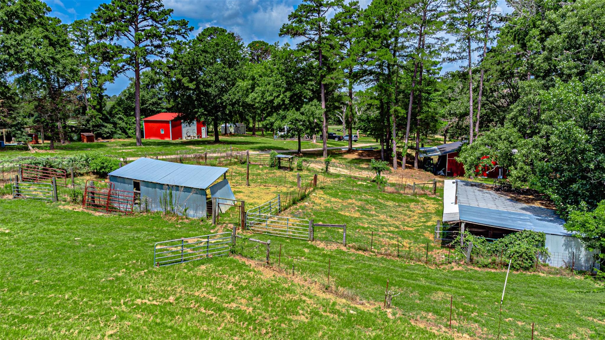 main property photo 16